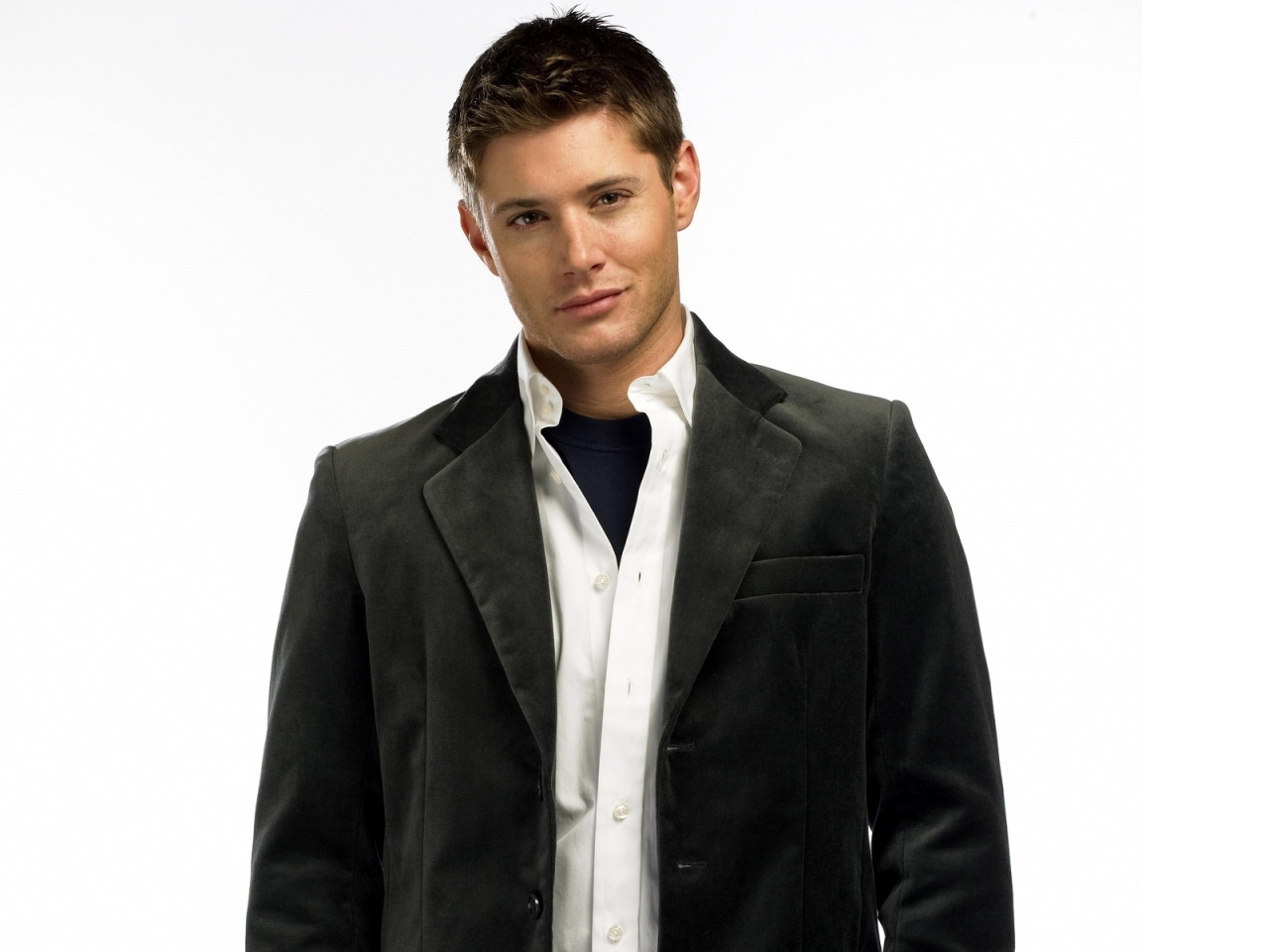 1280x960 Jensen Ackles Suit Images 1280x960 Resolution Wallpaper, HD ...