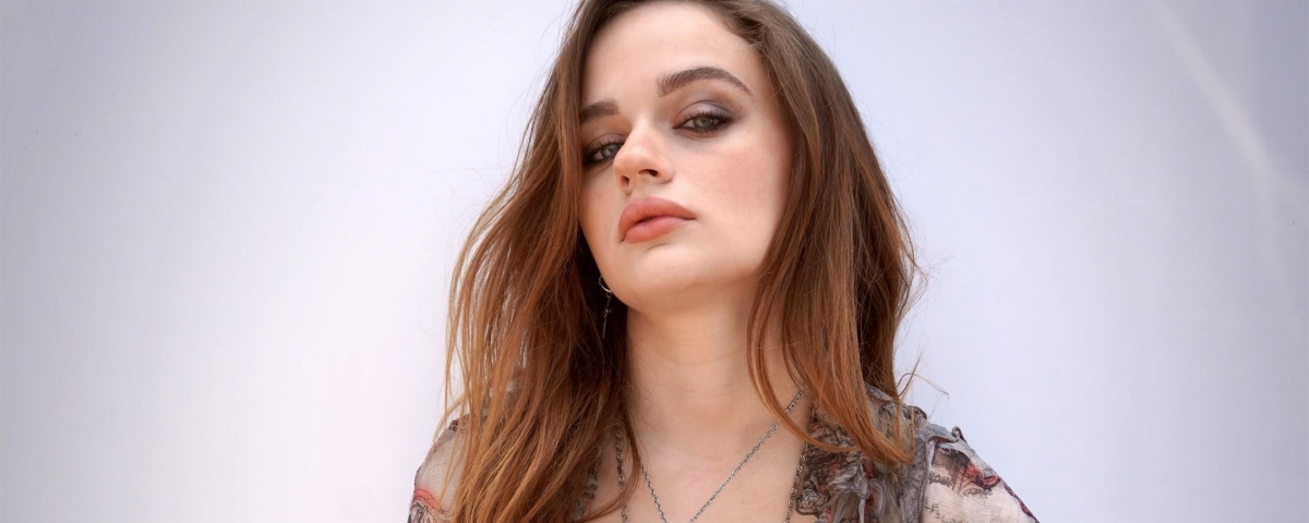 1200x480 Joey King Actress Photoshoot 2022 1200x480 Resolution