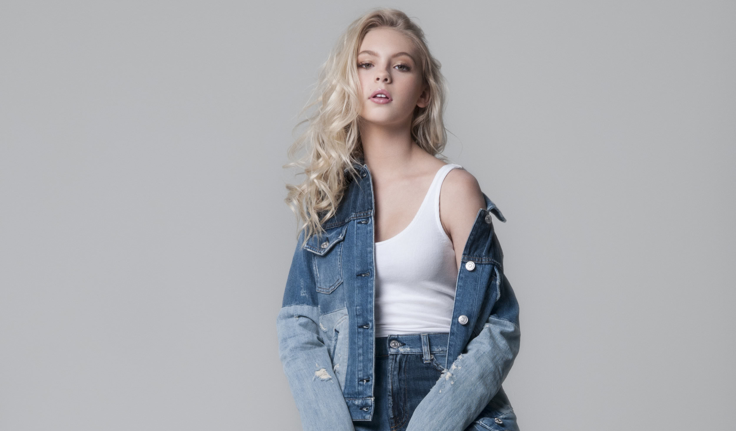 Jordyn Jones 2018 Photoshoot, Full HD 2K Wallpaper