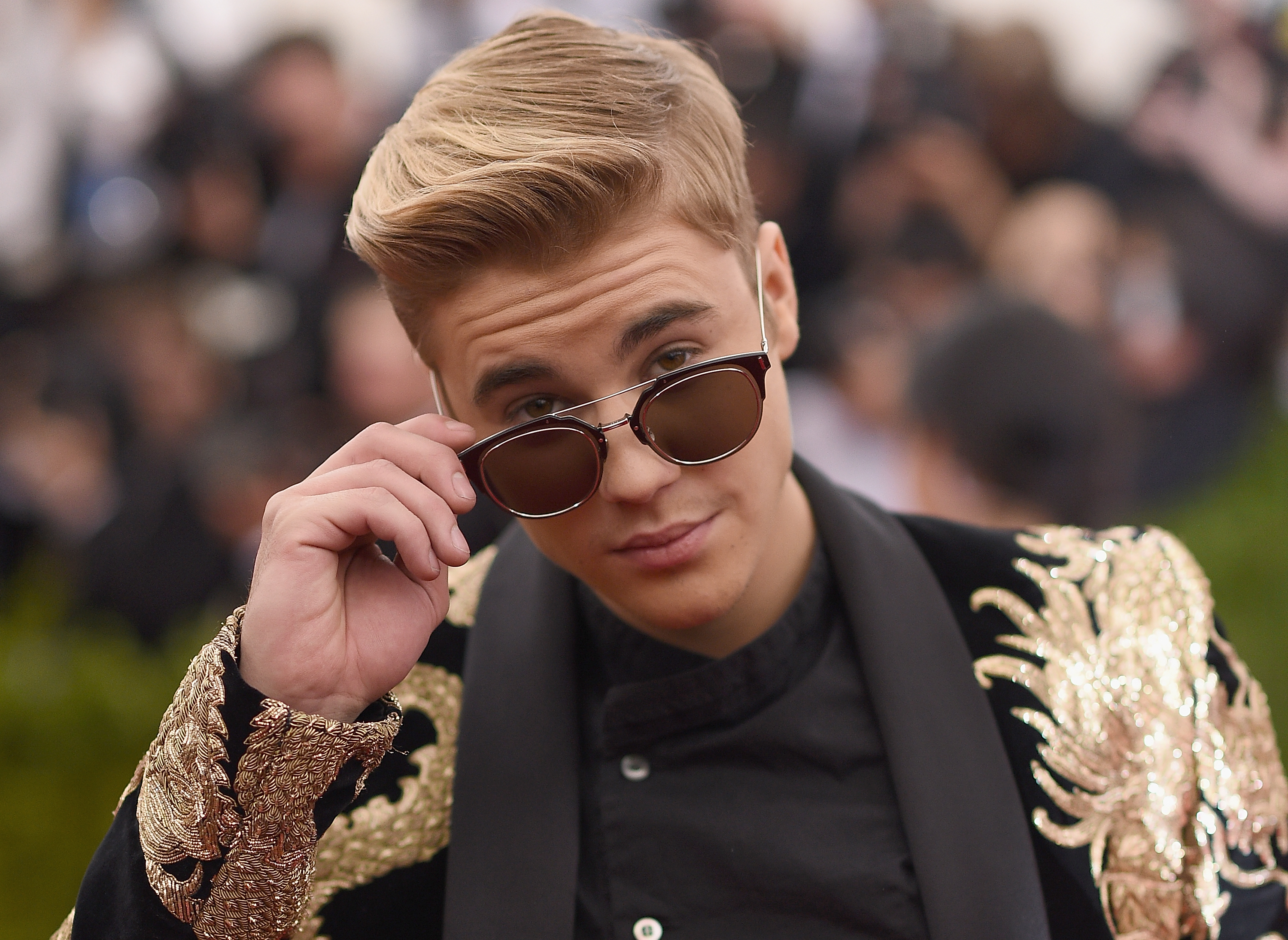 justin bieber, singer, sunglasses Wallpaper, HD Music 4K Wallpapers, Images,  Photos and Background - Wallpapers Den