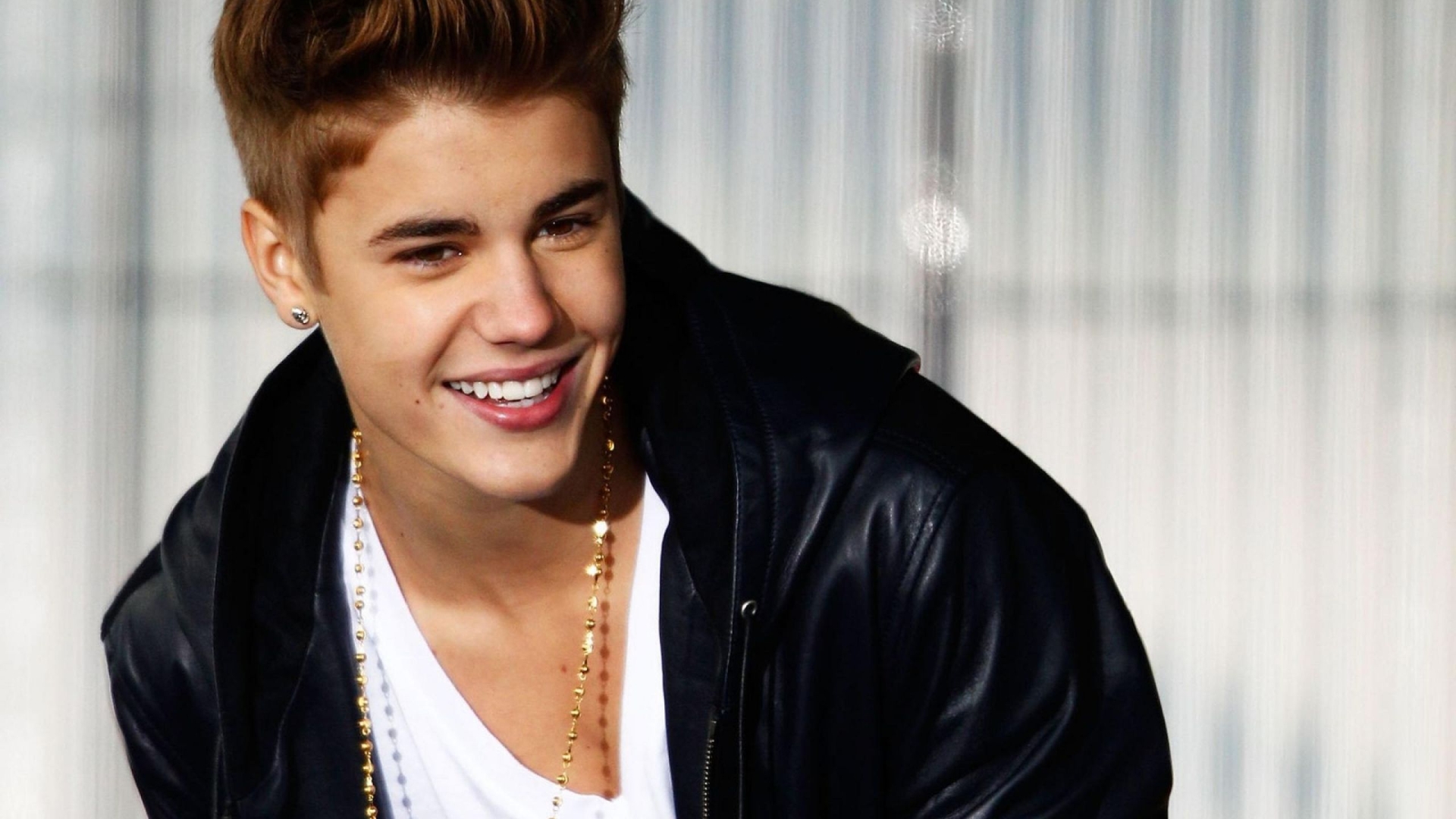 1920x1080 Justin Bieber Smile wallpapers 1080P Laptop Full HD Wallpaper, HD  Celebrities 4K Wallpapers, Images, Photos and Background - Wallpapers Den