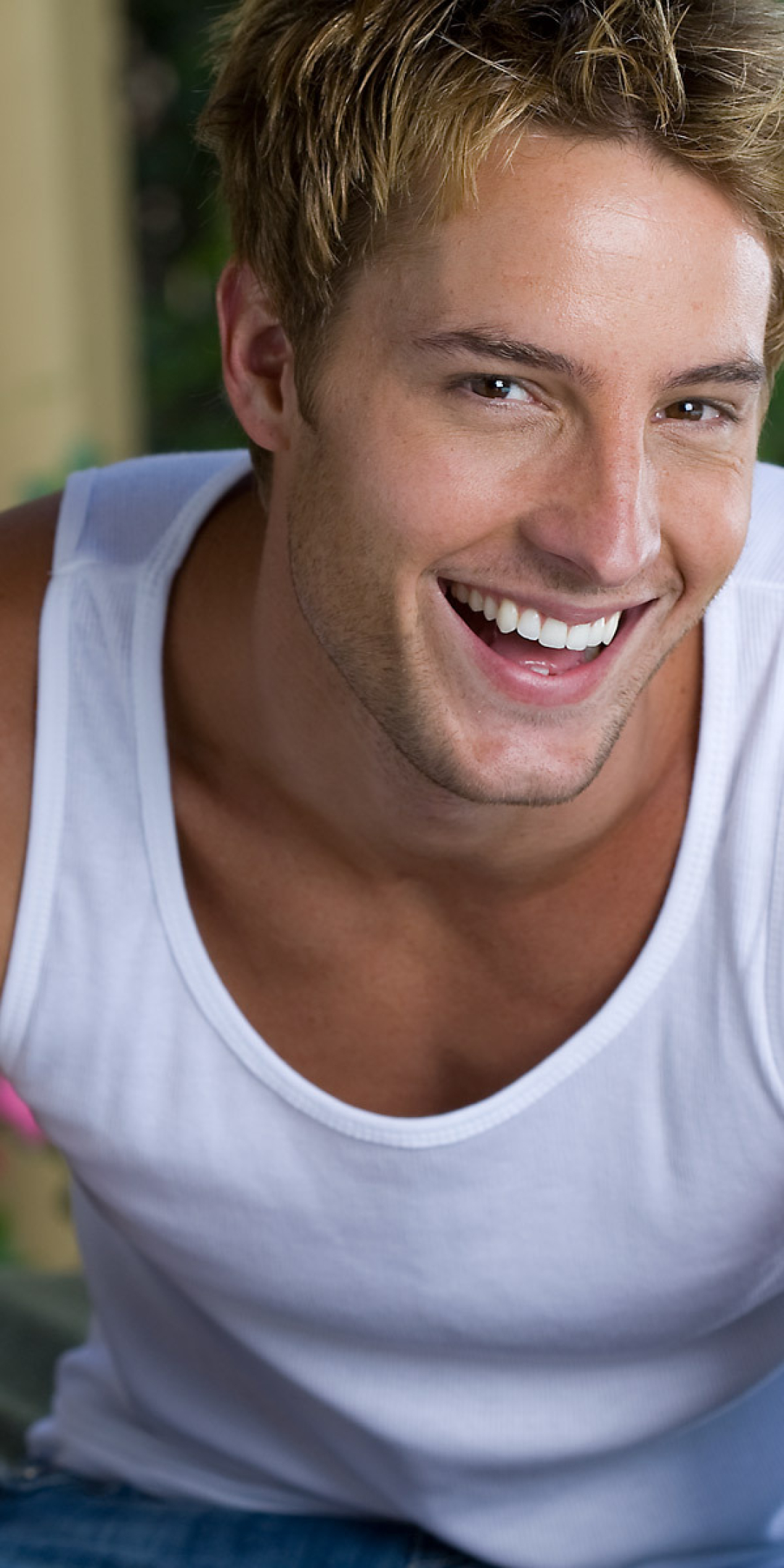 1080x2160 justin hartley, actor, smile One Plus 5T,Honor 7x,Honor view ...
