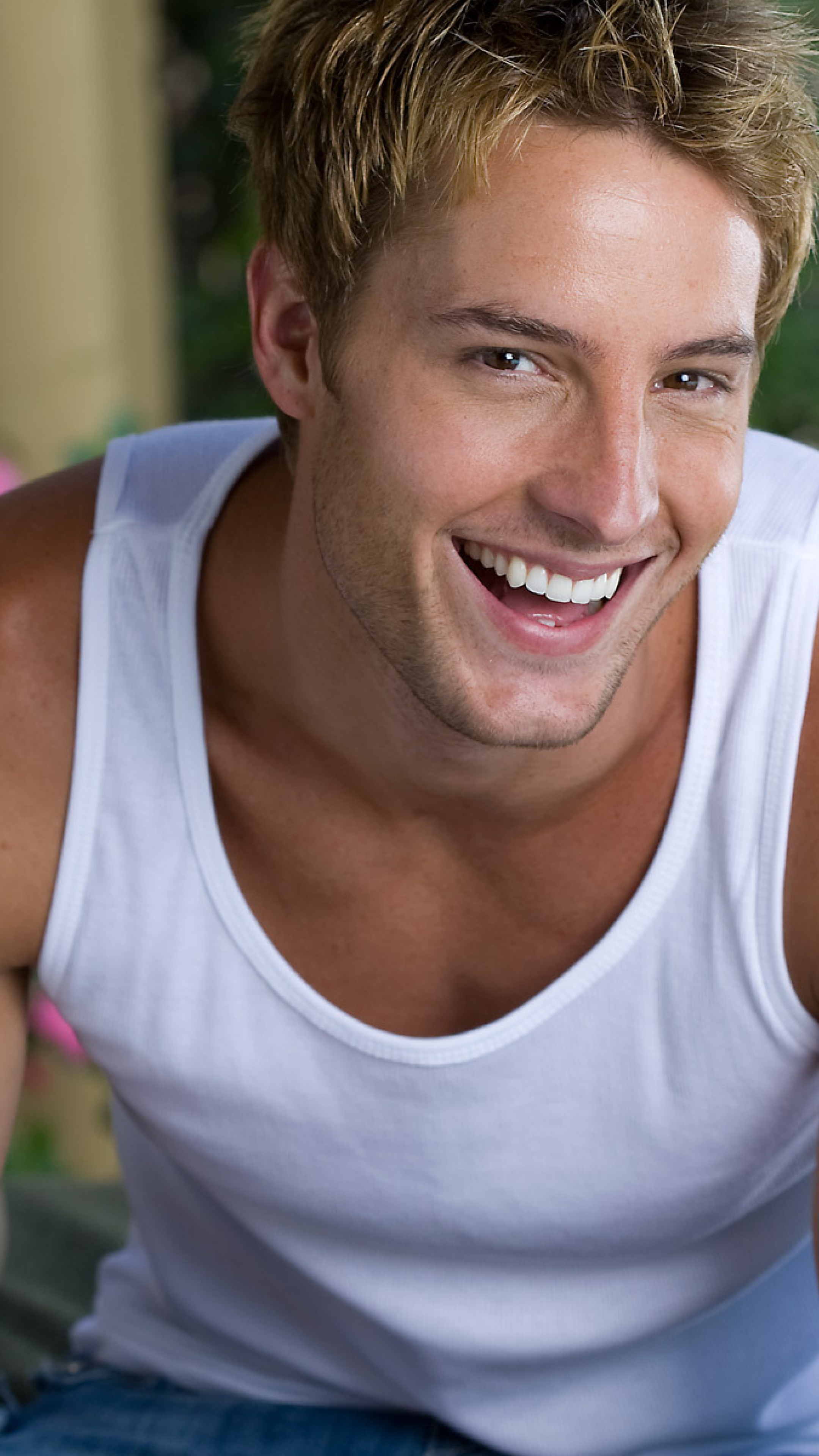 justin hartley, actor, smile (2160x3840) Resolution Wallpaper.
