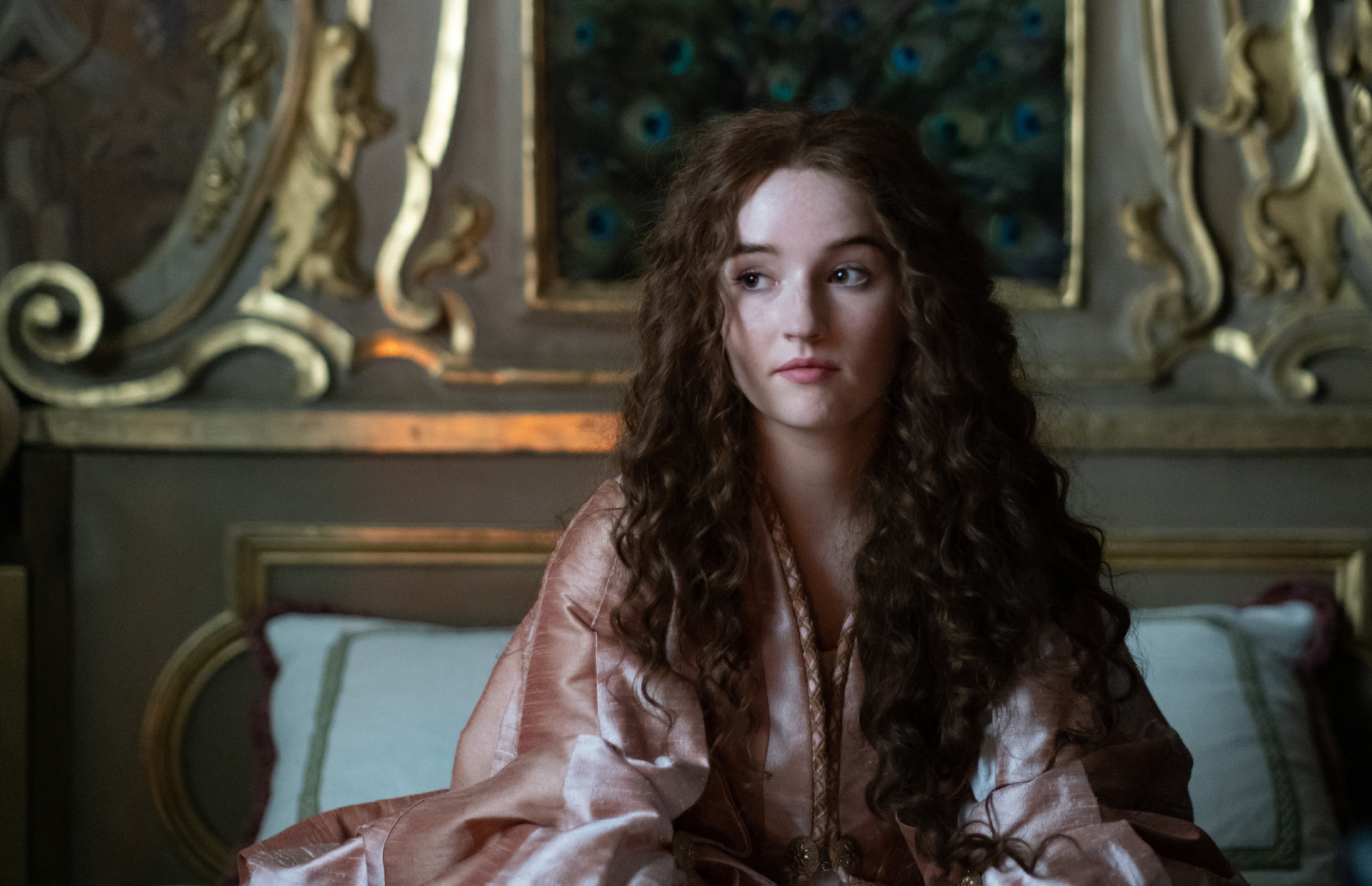 Прозвище кэтрин. Розалин 2022. Kaitlyn Dever Rosaline. Розалин фильм. Розалинда Rosaline.