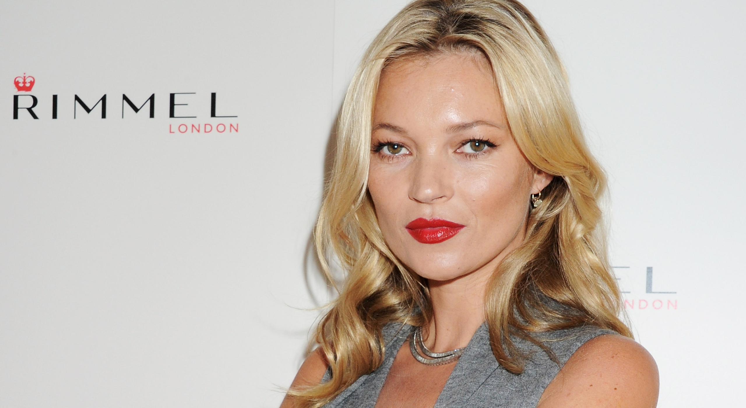 2560x1400 Resolution Kate Moss Poster Images 2560x1400 Resolution ...