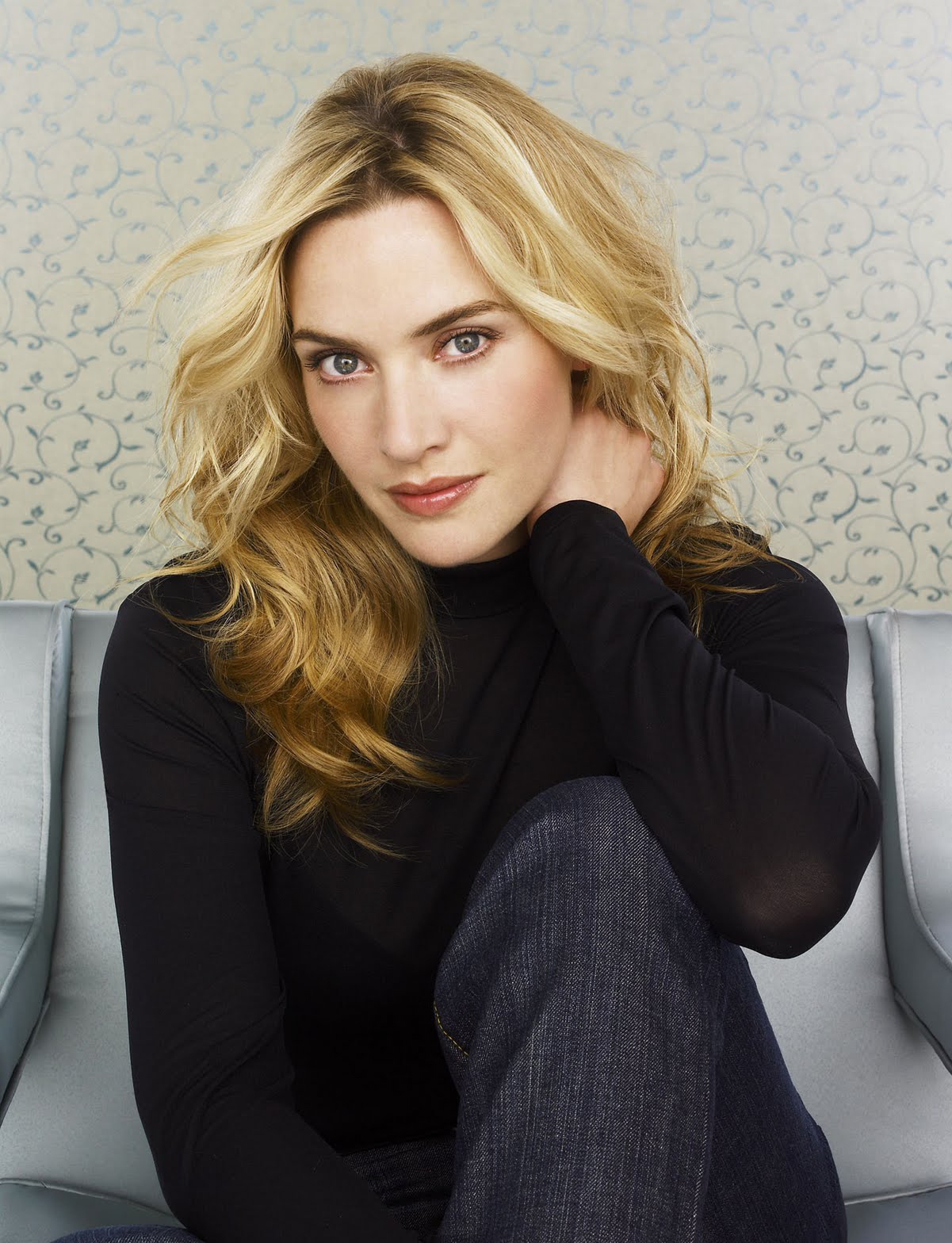 Kate Winslet hot wallpapers Wallpaper, HD Celebrities 4K Wallpapers, Images,  Photos and Background - Wallpapers Den