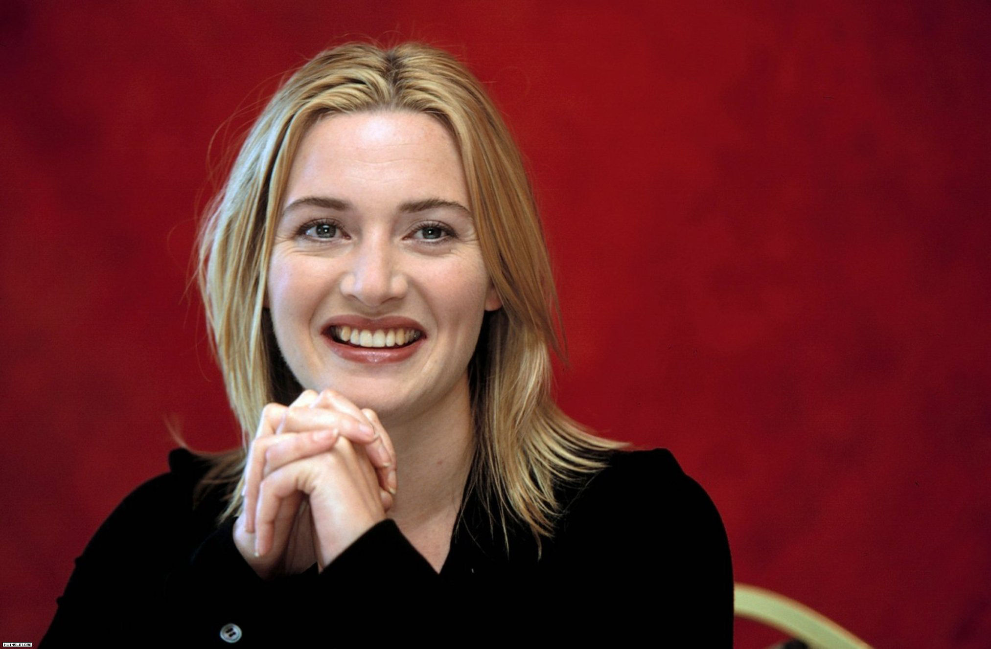 Kate Winslet Smile Images Wallpaper, HD Celebrities 4K Wallpapers, Images,  Photos and Background - Wallpapers Den