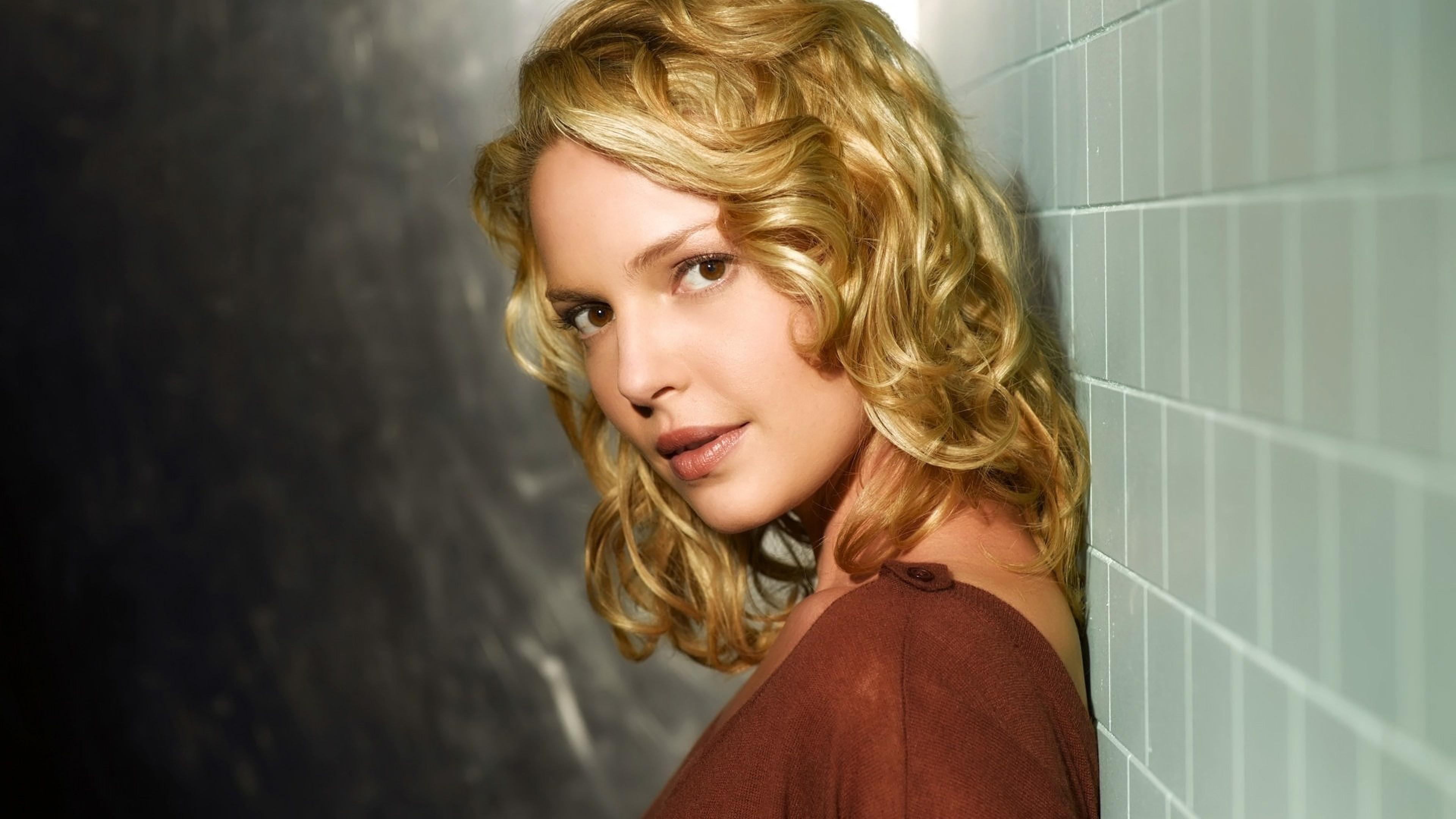 Katherine Heigl 4K Wallpaper