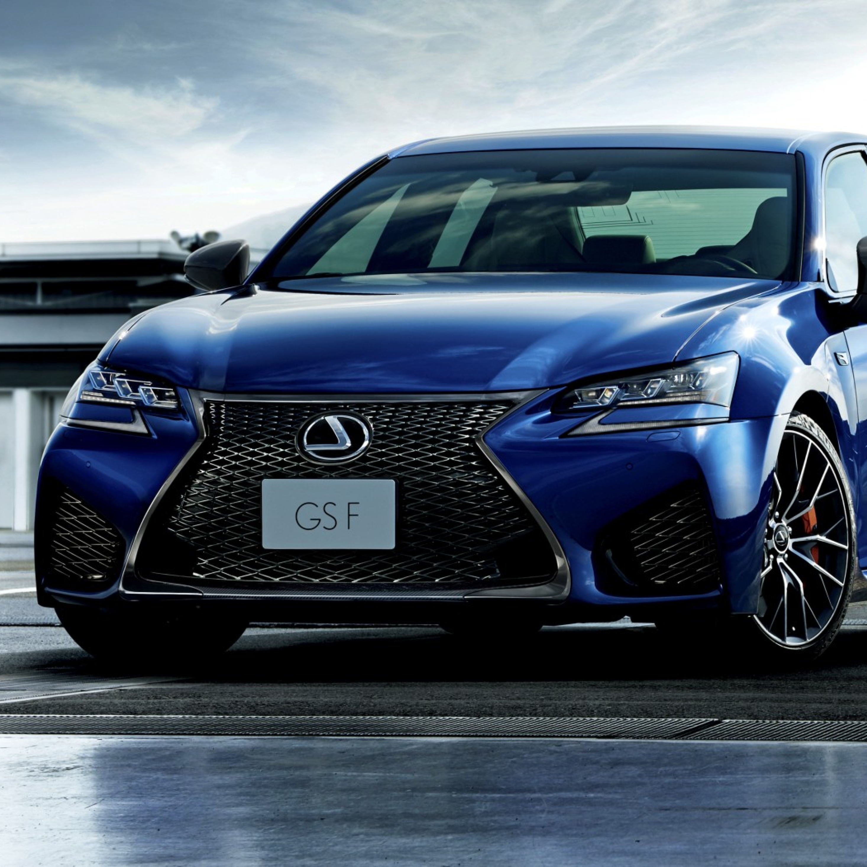 Lexus GS 350 на телефон