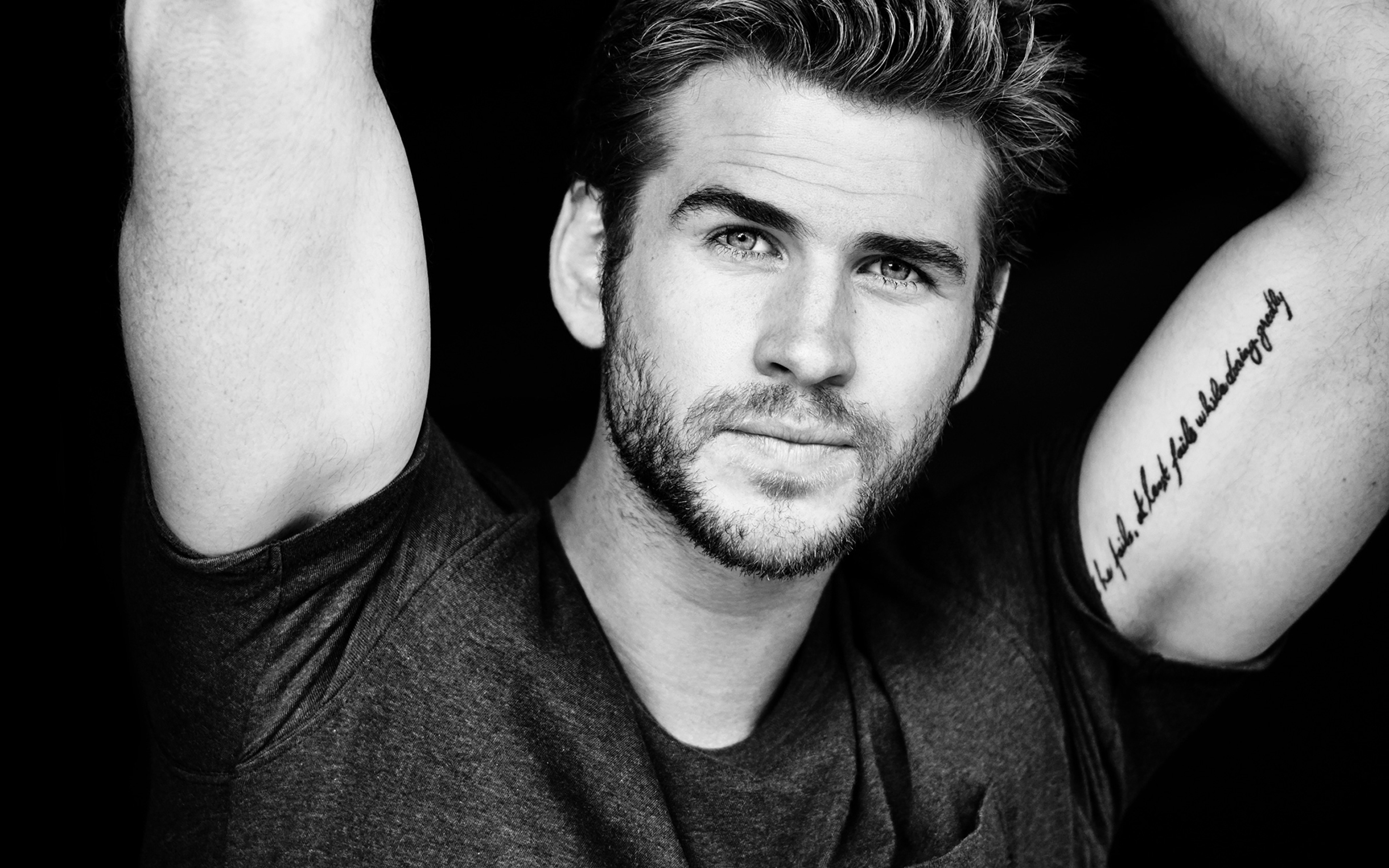 3840x2400 Liam Hemsworth Actor Smile Uhd 4k 3840x2400 Resolution Wallpaper Hd Man 4k