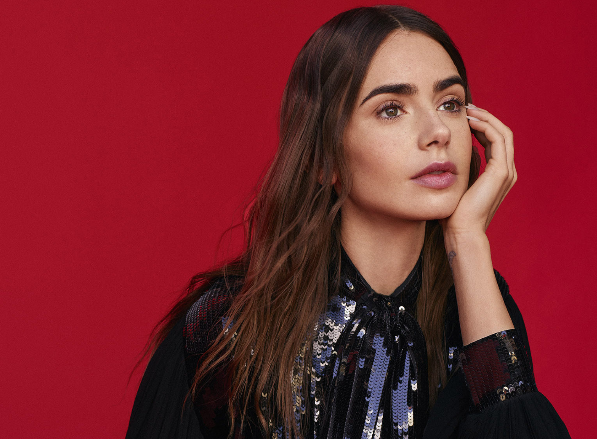 X Lily Collins Actress X Resolution Wallpaper Hd Celebrities K Wallpapers