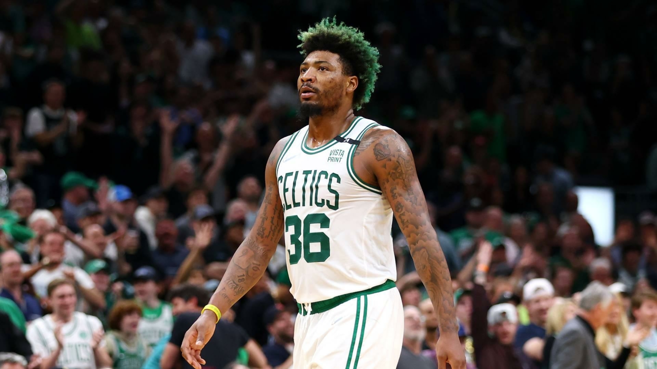 9. Marcus Smart's Blue Hair Takes Over Twitter and Instagram - wide 8