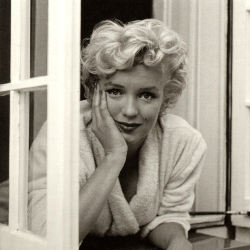 250x250 Marilyn Monroe Cleavage Pic 250x250 Resolution Wallpaper, HD ...