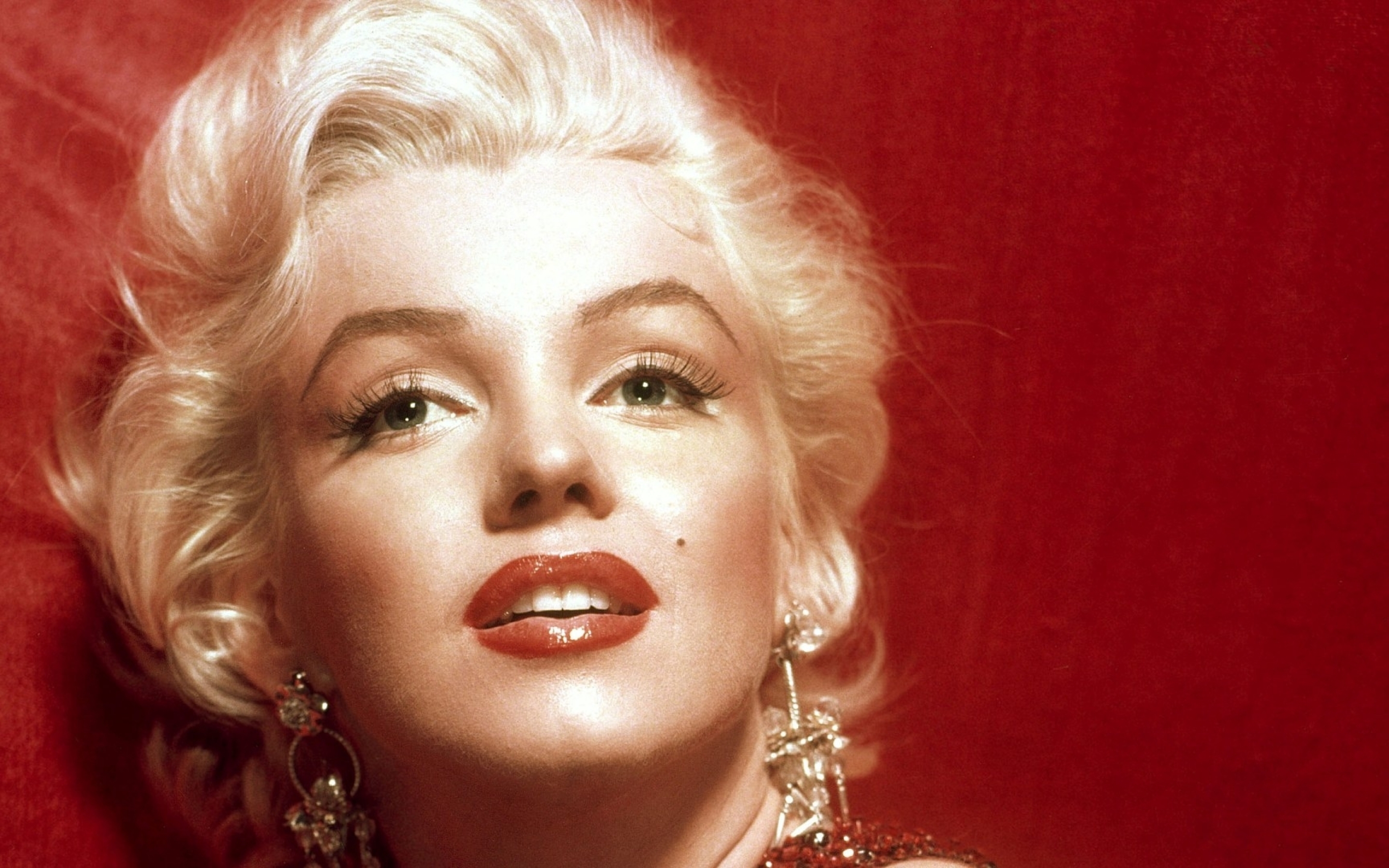 Мэрилин монро. Мэрилин Монро / Marilyn Monroe. Мэрилин Монро цвет глаз. Алмазная мозаика Мэрилин Монро.