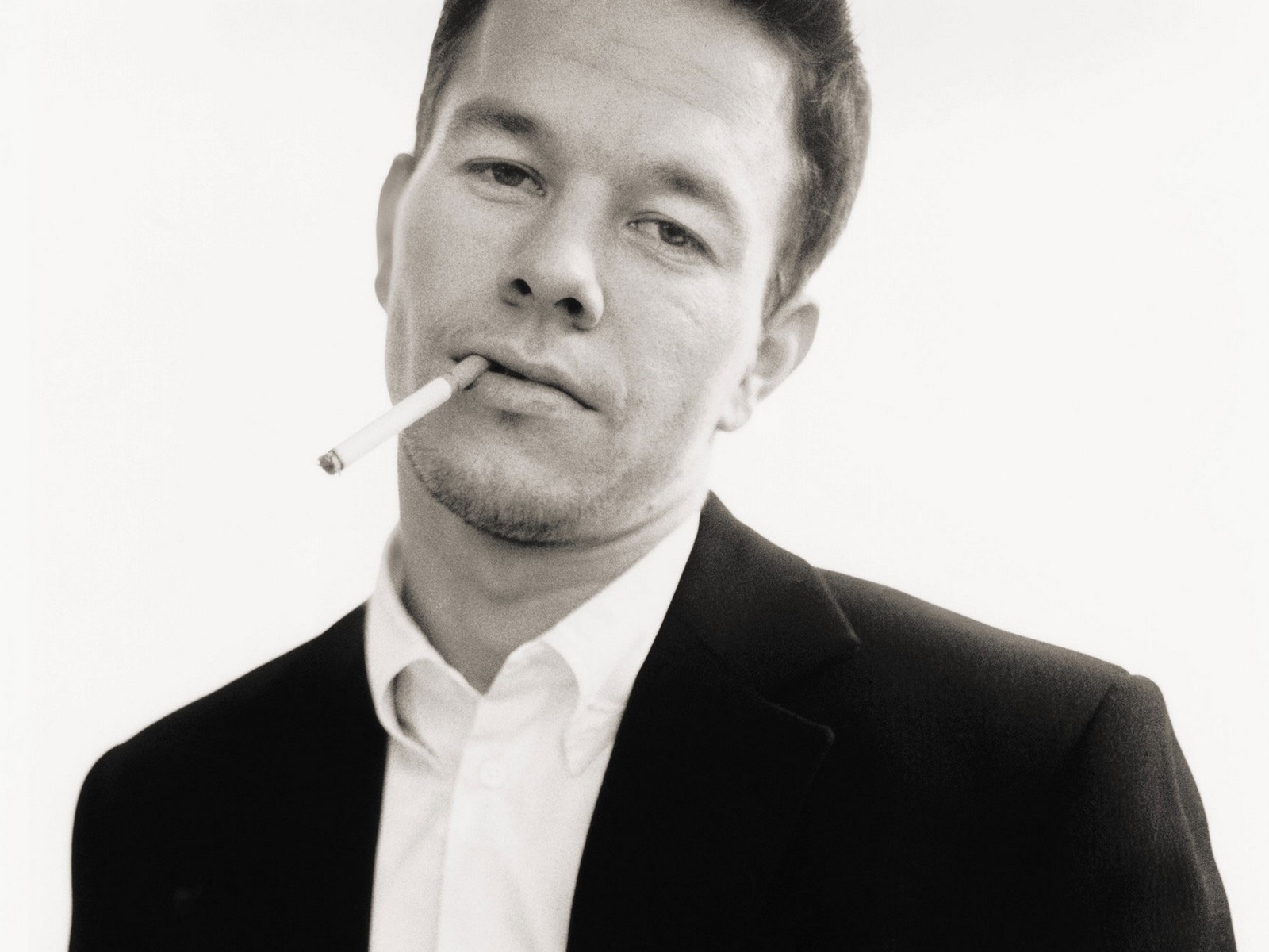 mark wahlberg, cigarette, face Wallpaper, HD Man 4K ...