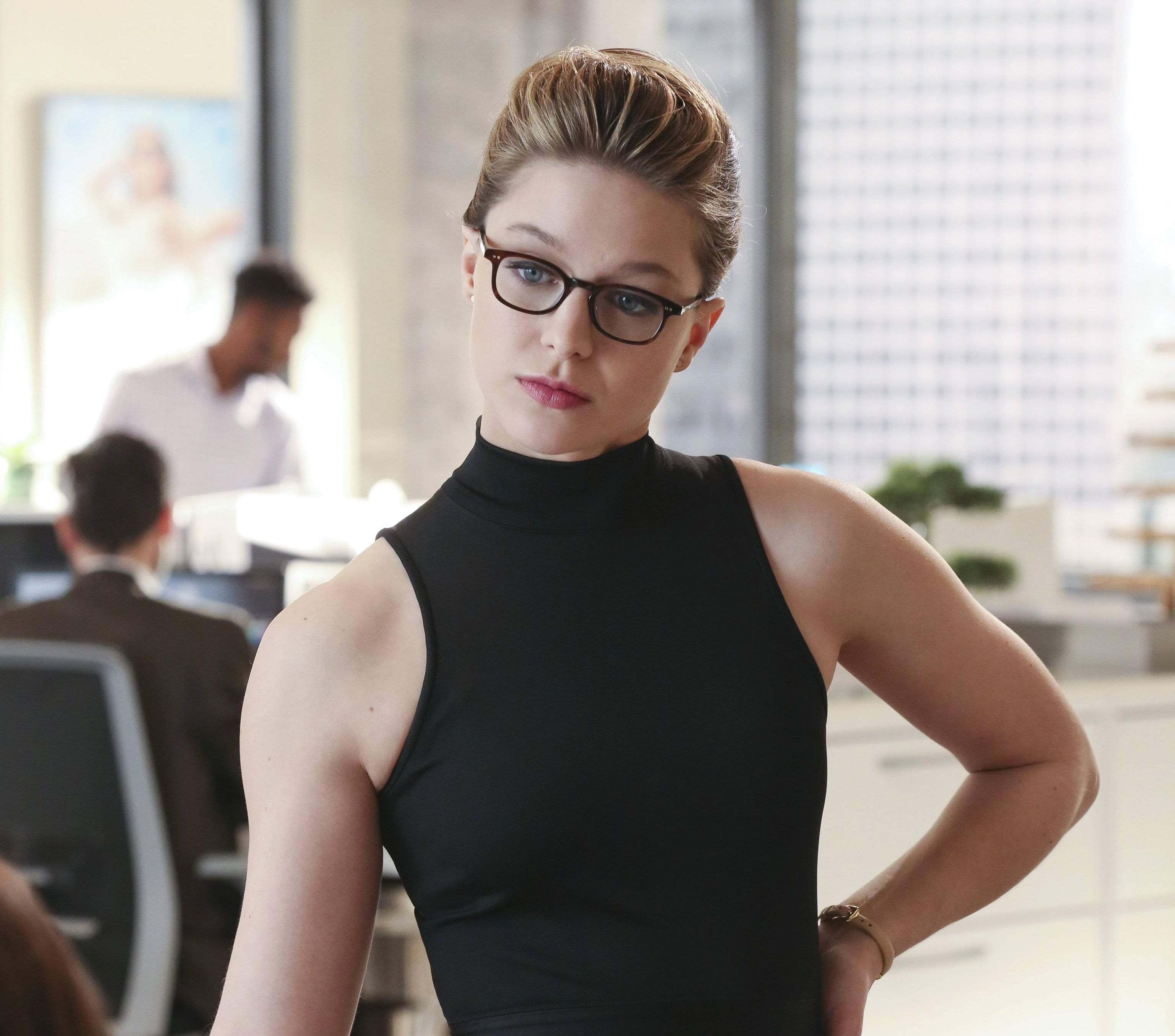 1440x25602021911 Melissa Benoist As Kara Danvers In Supergirl 1440x25602021911 Resolution 