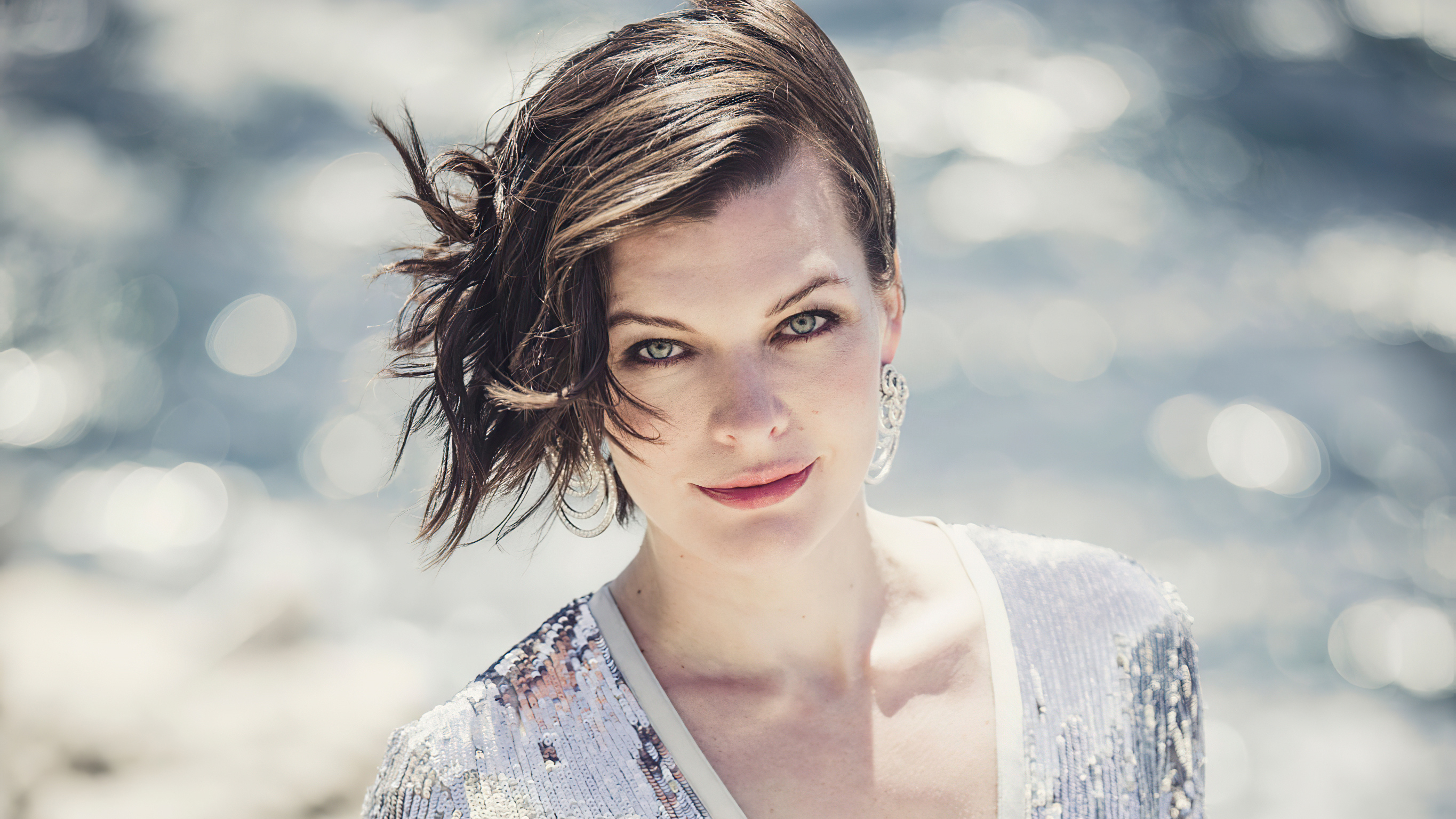 Actress Milla Jovovich Wallpapers And Images Wallpape - vrogue.co