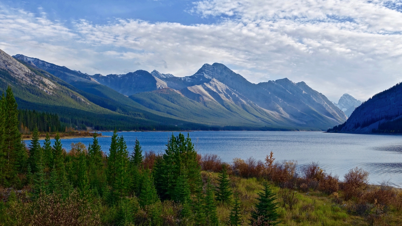 1280x720 Resolution Mountain Lake Mountain Landscape 720p Wallpaper