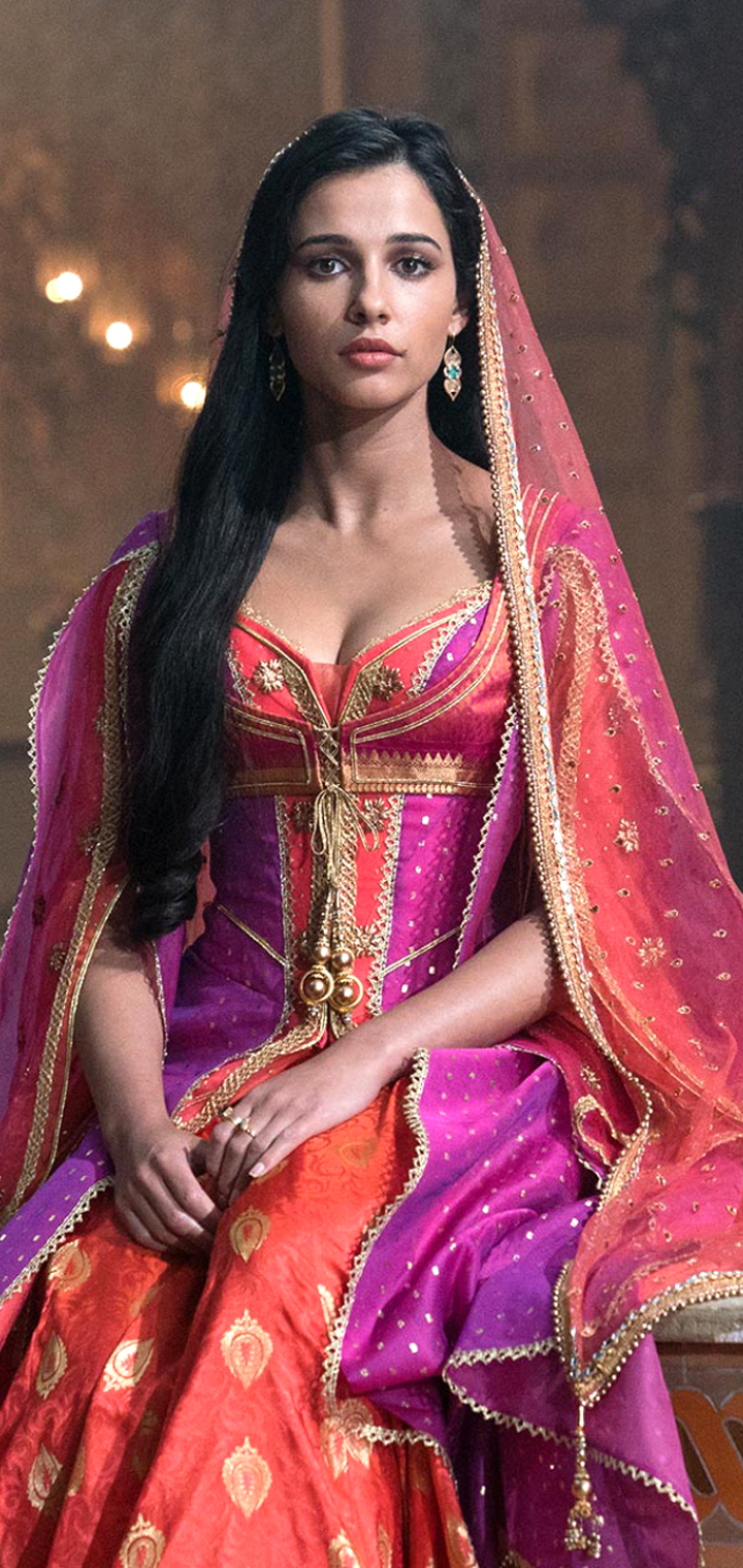 720x1520 Resolution Naomi Scott As Princess Jasmine In Aladdin Movie