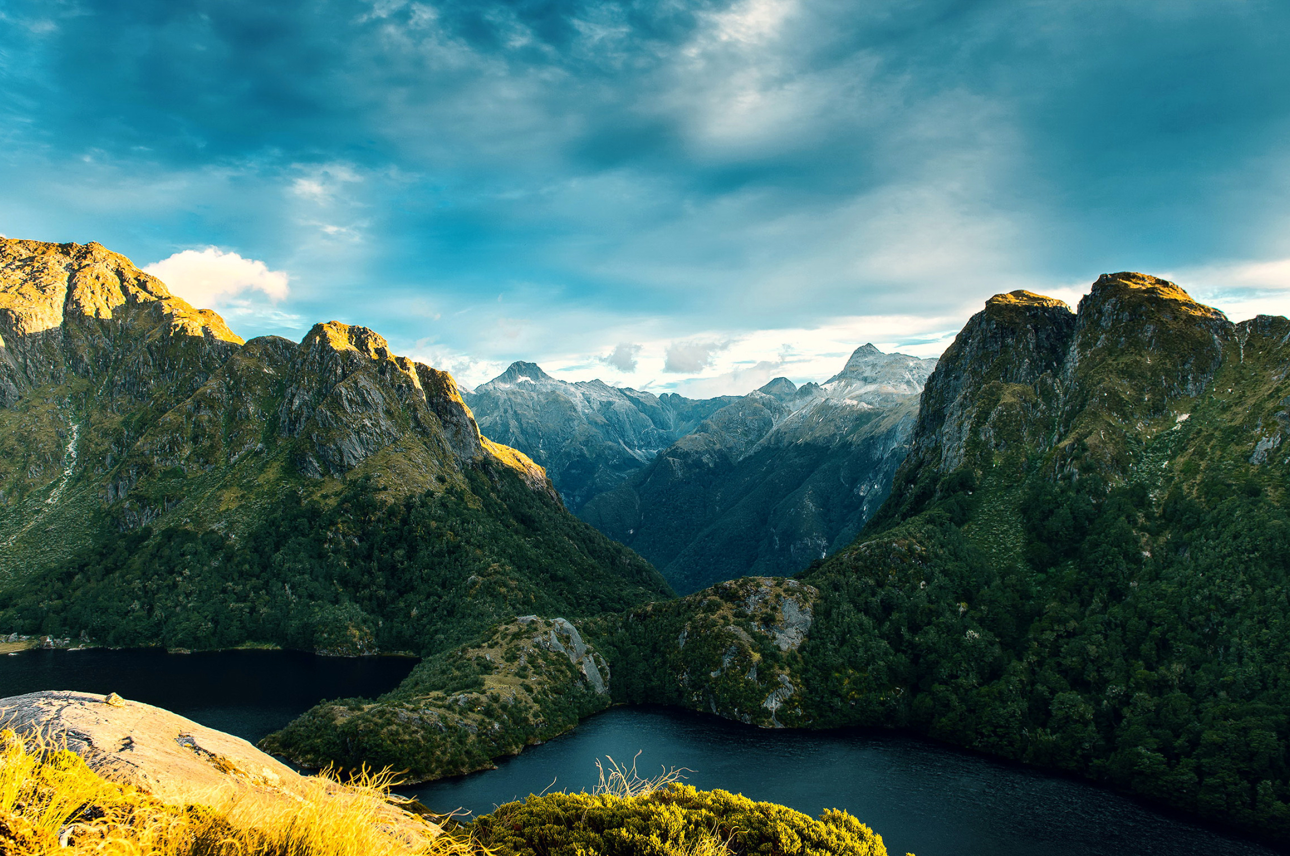 New zealand national. Национальный парк Фьордленд. Фьордленд новая Зеландия. Fiordland National Park New Zealand. Горы новая Зеландия 8к.
