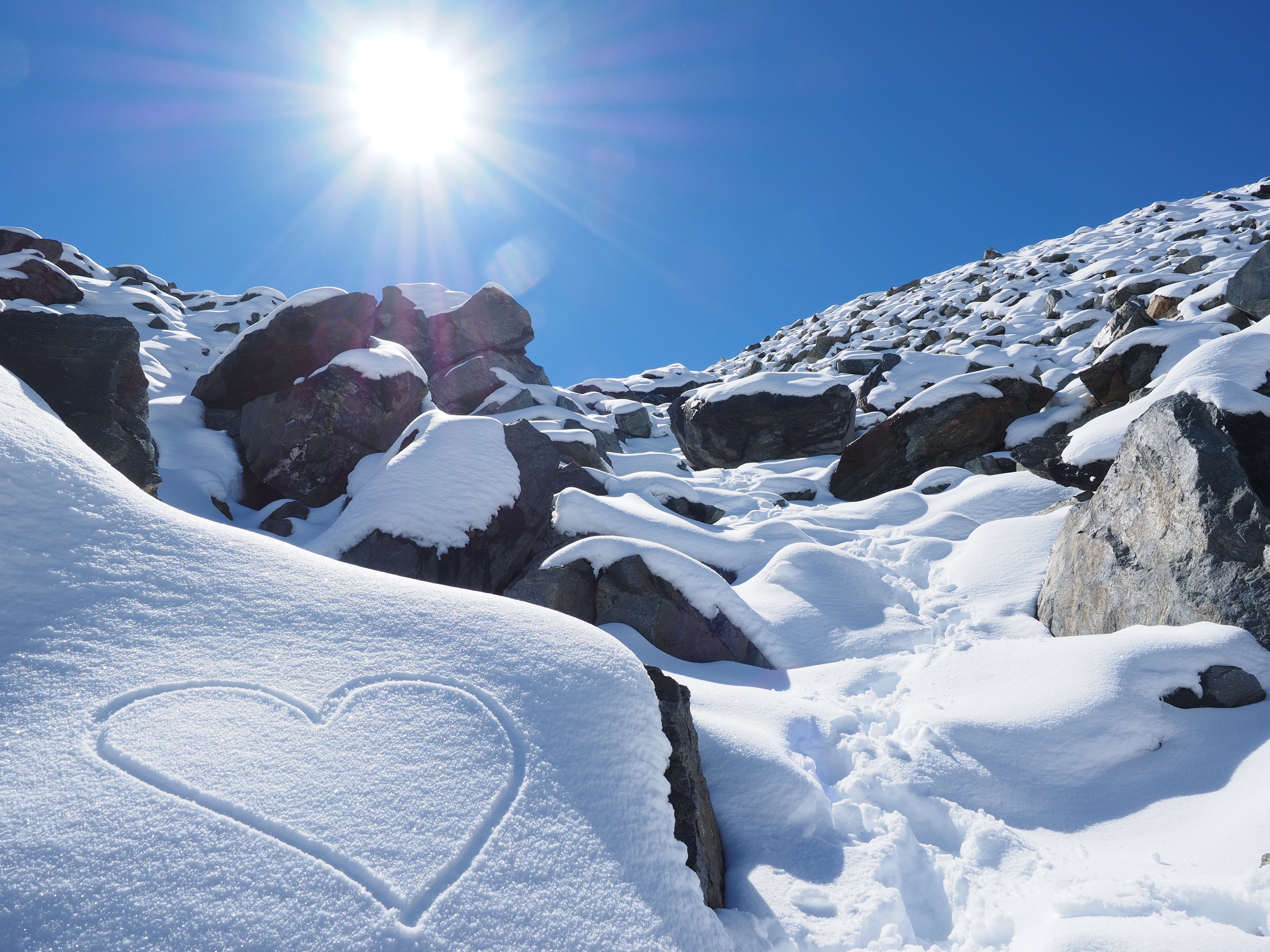 снег камни гора snow stones mountain бесплатно