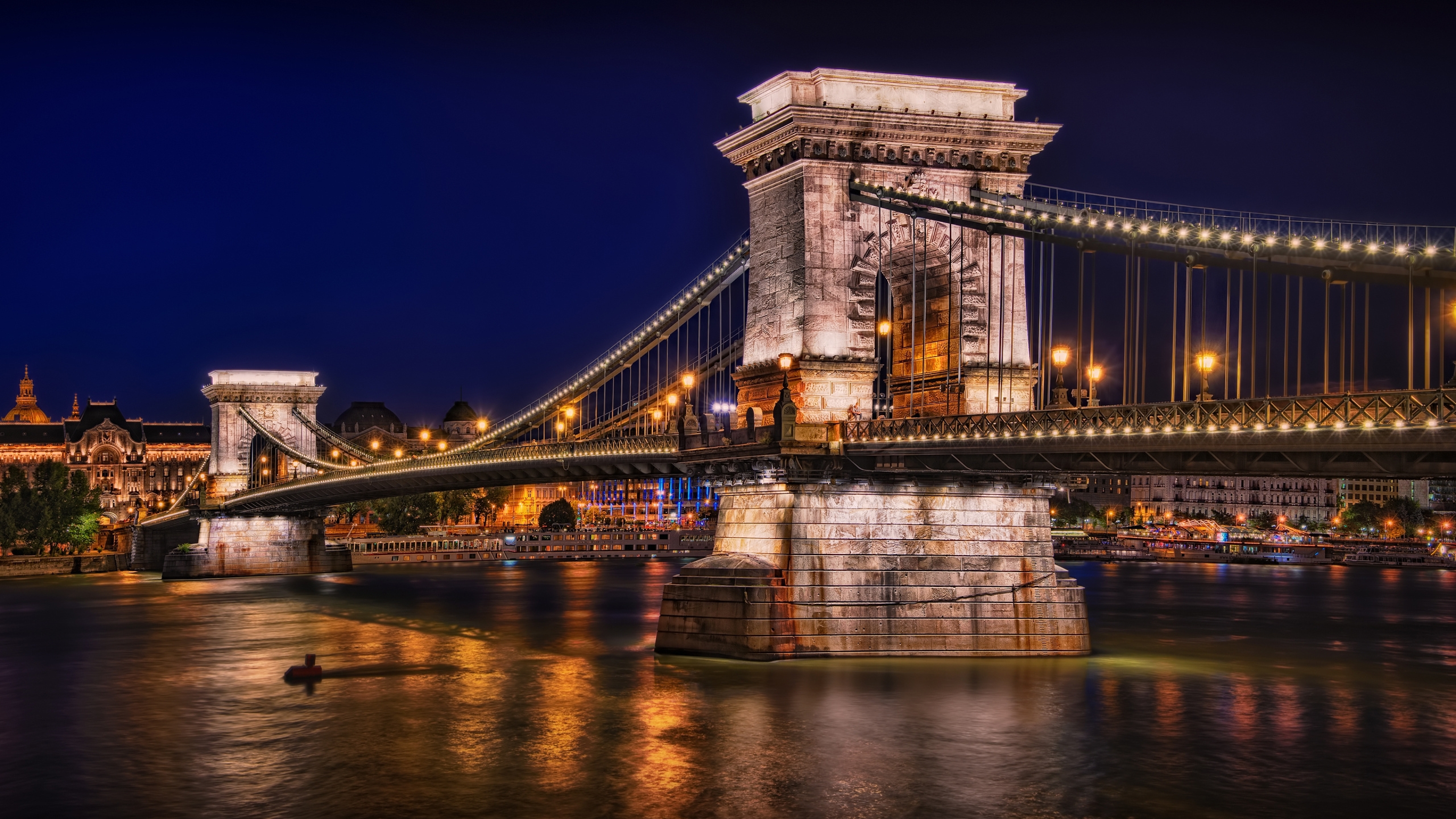 1920 1800. Цепной мост Будапешт. Цепной мост Сечени Будапешт Венгрия. Будапешт. Мост свободы. Найт бридж.