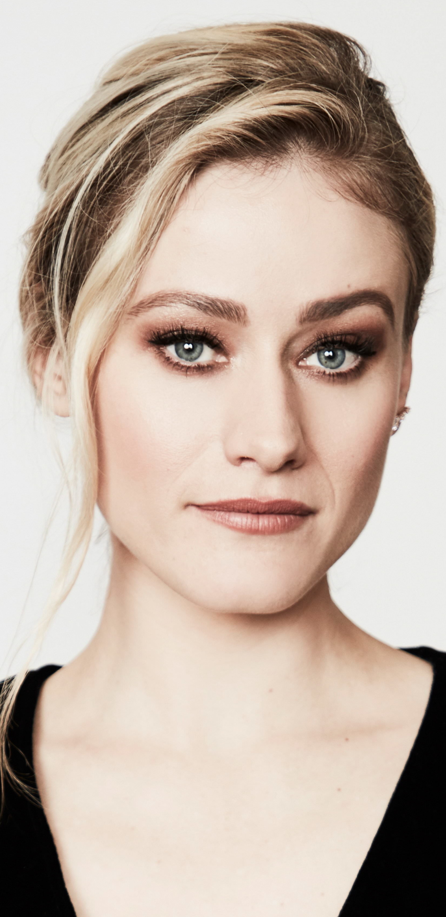 1440x2960 Resolution Olivia Taylor Dudley The Magicians Actress Samsung ...