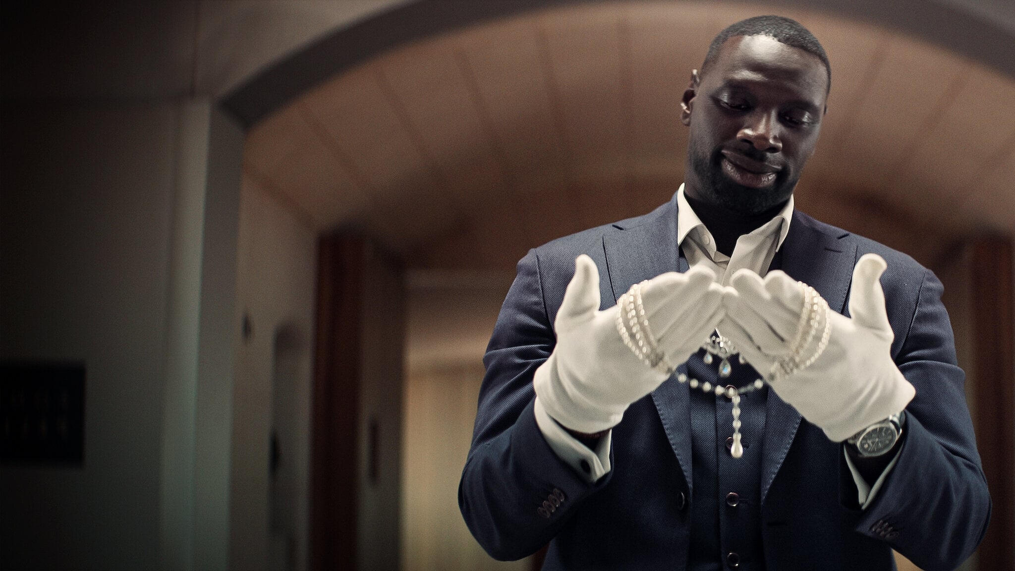 2560x10800 Omar Sy In Lupin 2021 2560x10800 Resolution Wallpaper Hd Tv Series 4k Wallpapers