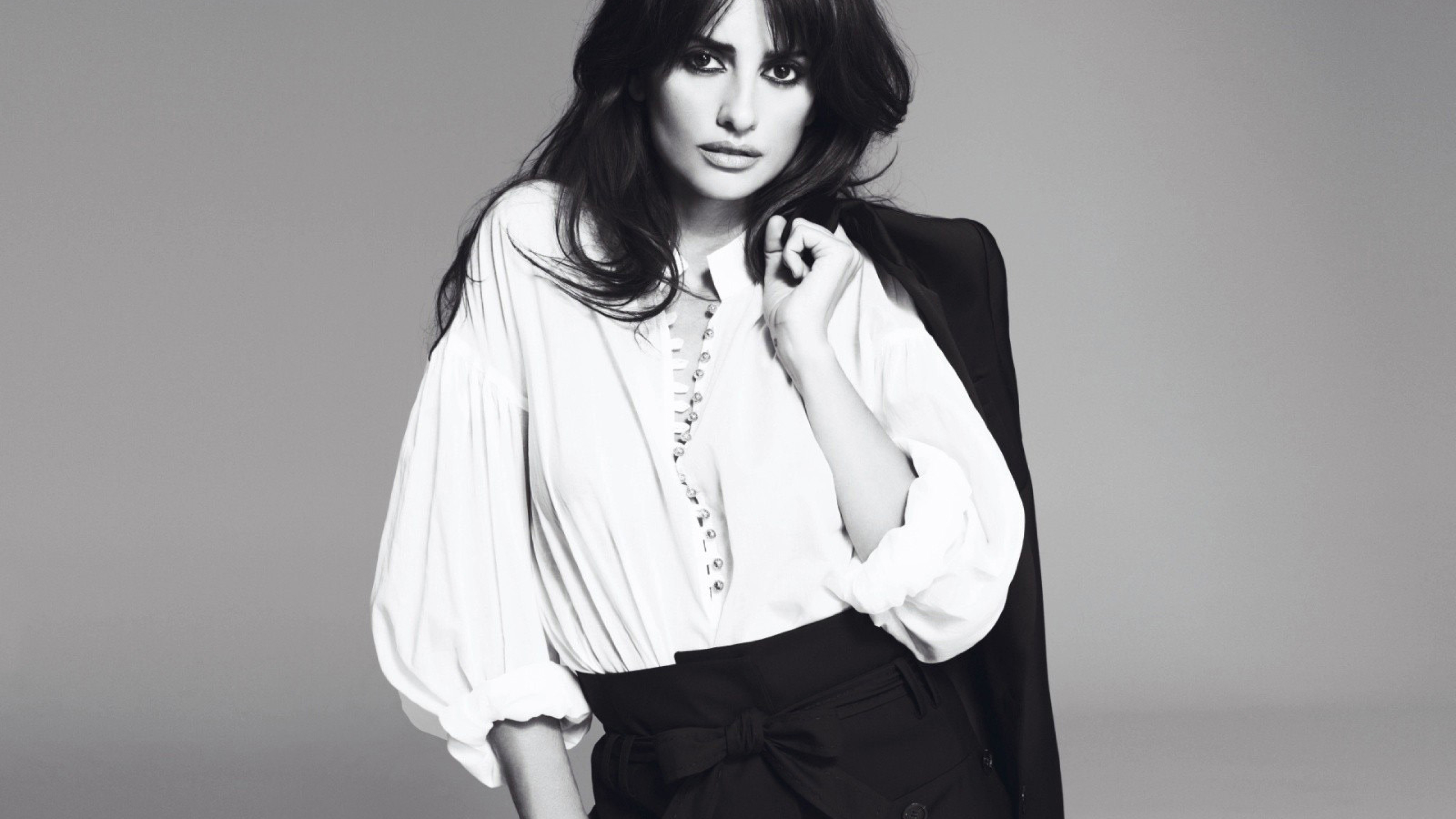 3840x2160 Penelope Cruz Gorgeous Black and White wallpapers 4K Wallpaper,  HD Celebrities 4K Wallpapers, Images, Photos and Background - Wallpapers Den