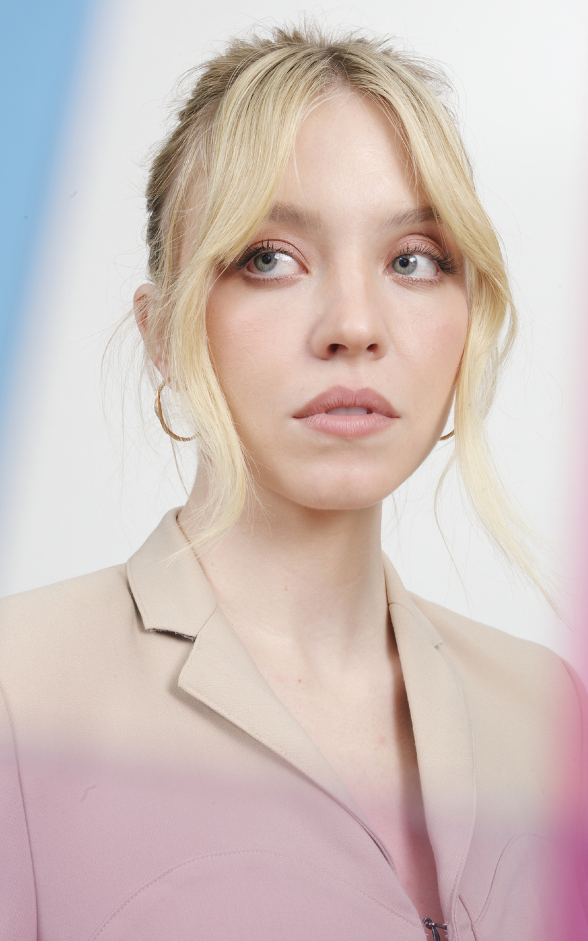 1200x1920 Resolution Photoshoot Of Sydney Sweeney Actress April 2022 1200x1920 Resolution Photoshoot Of Sydney Sweeney Actress April 2022