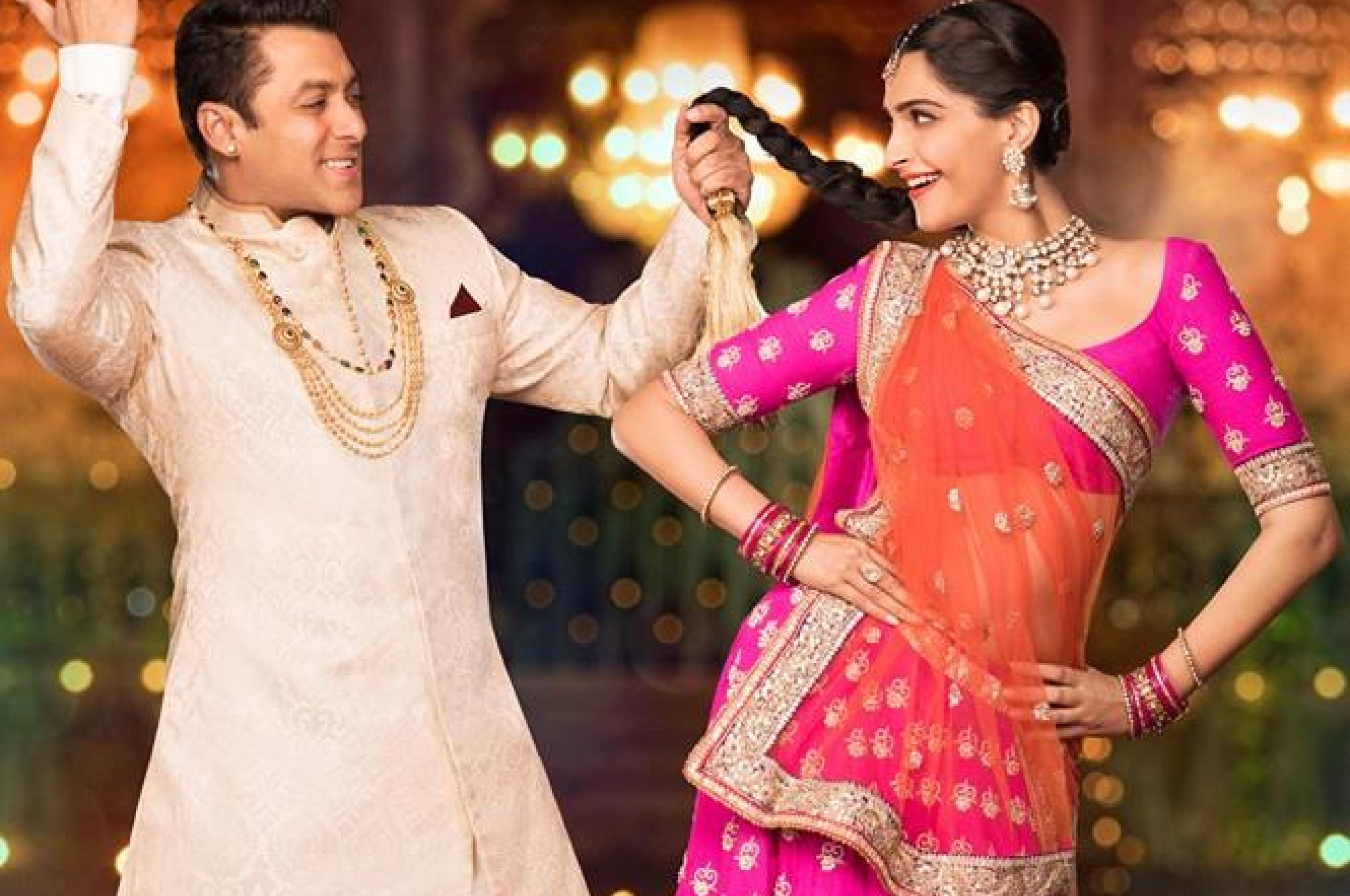 Самый большой индийский. Сонам Капур Prem Ratan Dhan Payo. Киноиндустрия Индии Болливуд. Неуловимый прем фильм 2015. Индийский фильм принц Салман Кхан.