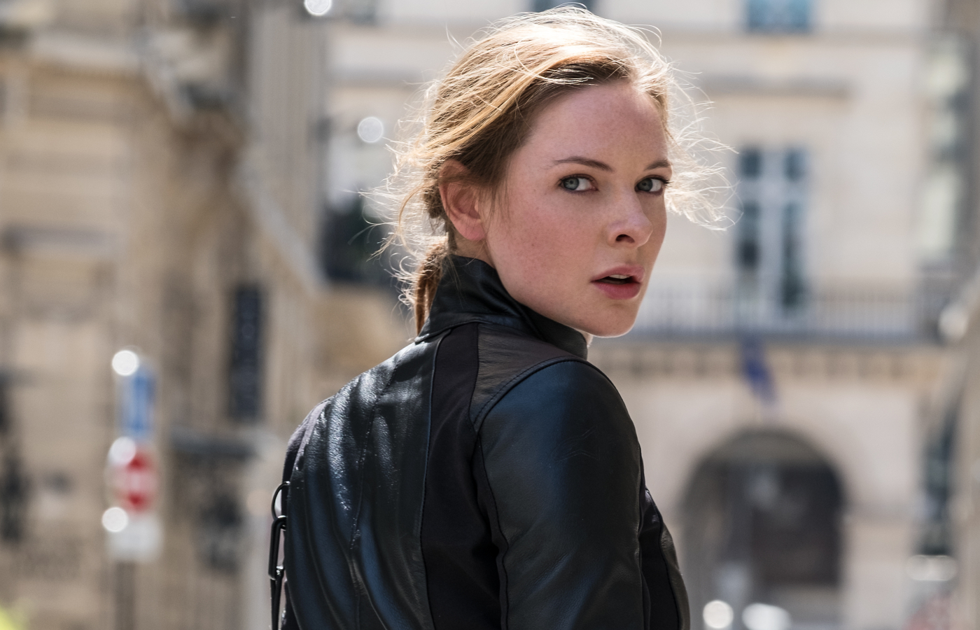 1400x900 Rebecca Ferguson as Ilsa Faust in Mission ...