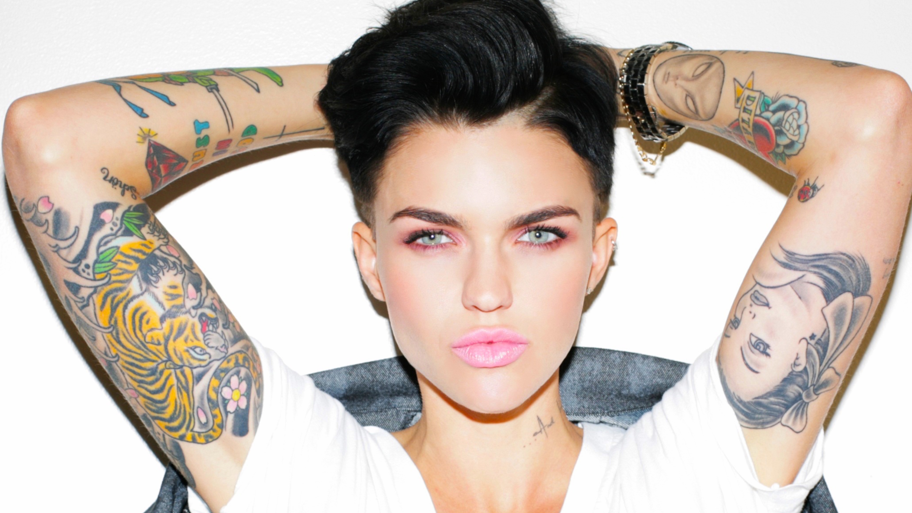 Татуировки актрисы. Руби Роуз Лангенхайм. Руби Роуз Ruby Rose. Руби Роуз андрогин. Руби Роуз 2020.