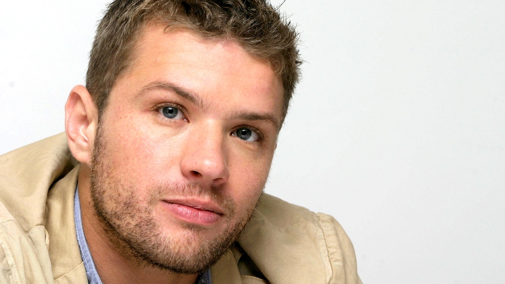 1920x1080 Ryan Phillippe Blond Jacket 1080p Laptop Full Hd Wallpaper