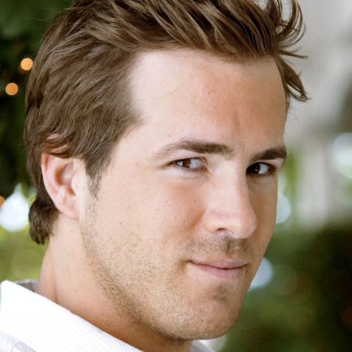 500x500 Ryan Reynolds Brunette Actor 500x500 Resolution Wallpaper Hd Celebrities 4k 