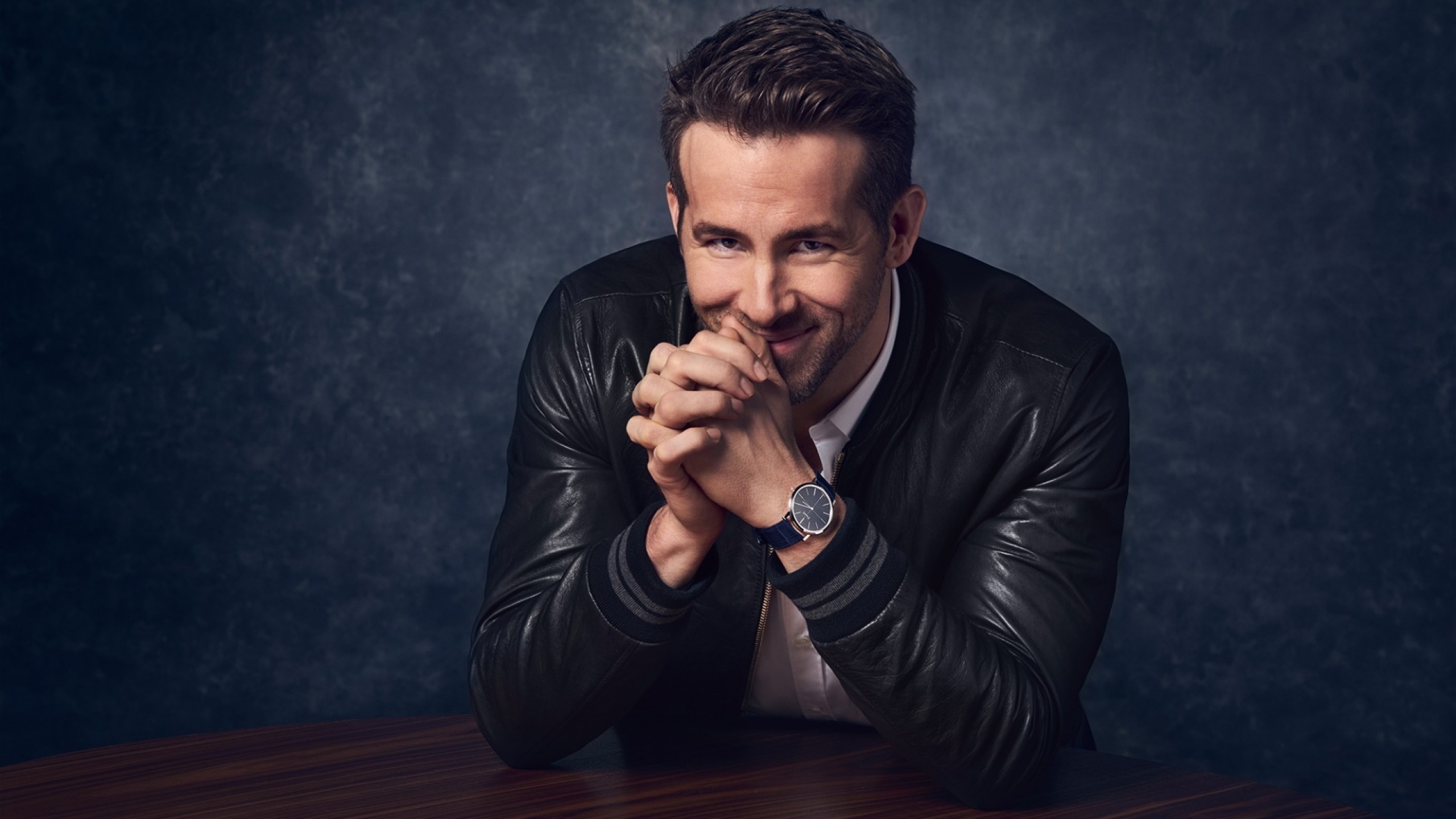 2560x1440 Resolution Ryan Reynolds Portrait Photoshoot 1440p Resolution Wallpaper Wallpapers Den 