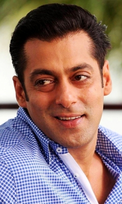 Salman Khan Smile Face, Full HD Wallpaper