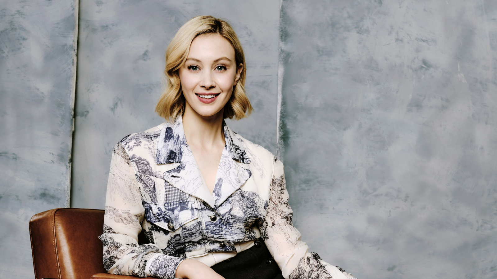 1600x900 Sarah Gadon 2020 1600x900 Resolution Wallpaper Hd Images, Photos, Reviews