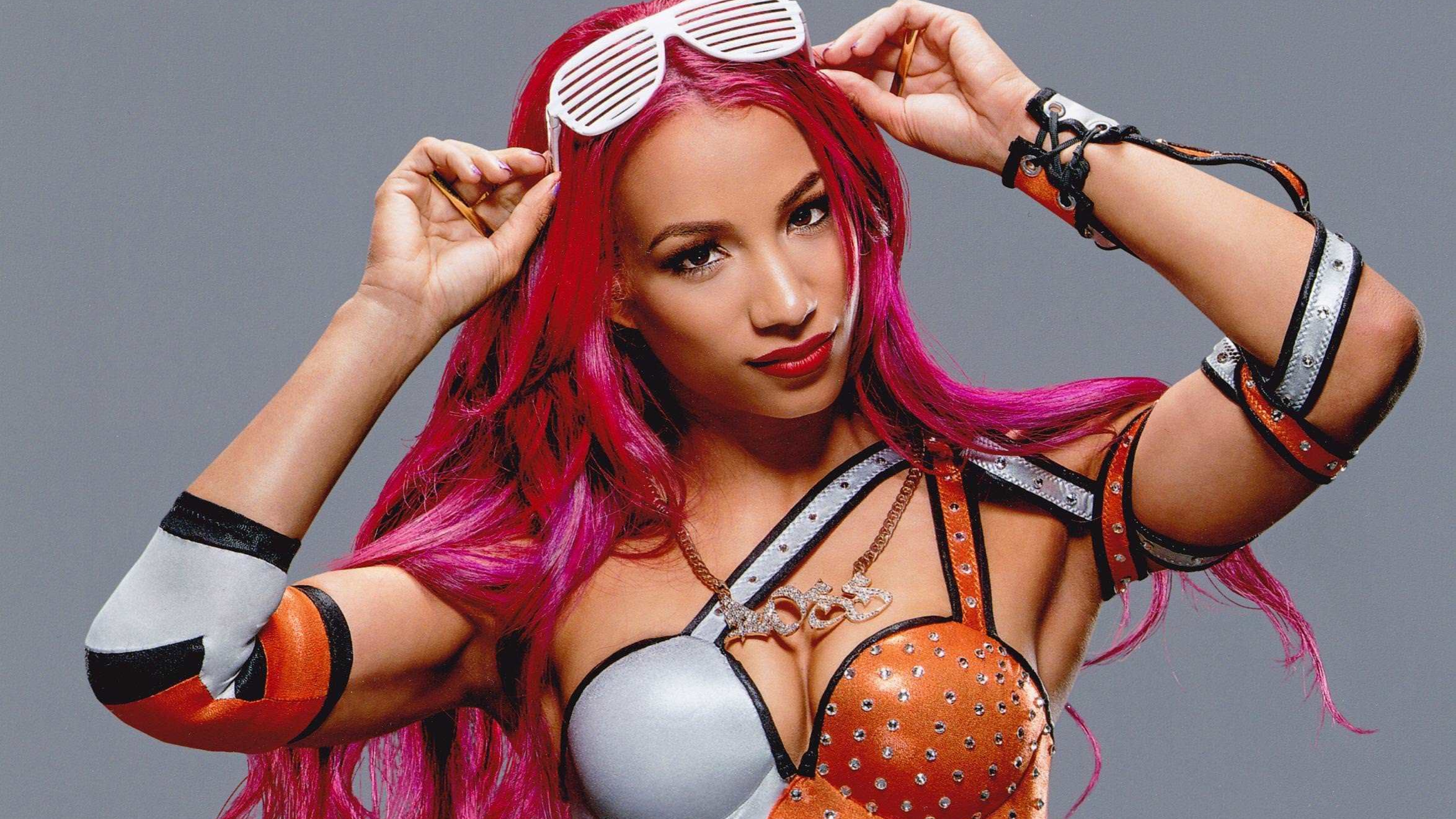 Sasha peige. Sasha Banks. Саша Бэнкс ножки. Саша Бэнкс фото. Саша Бэнкс горячие.