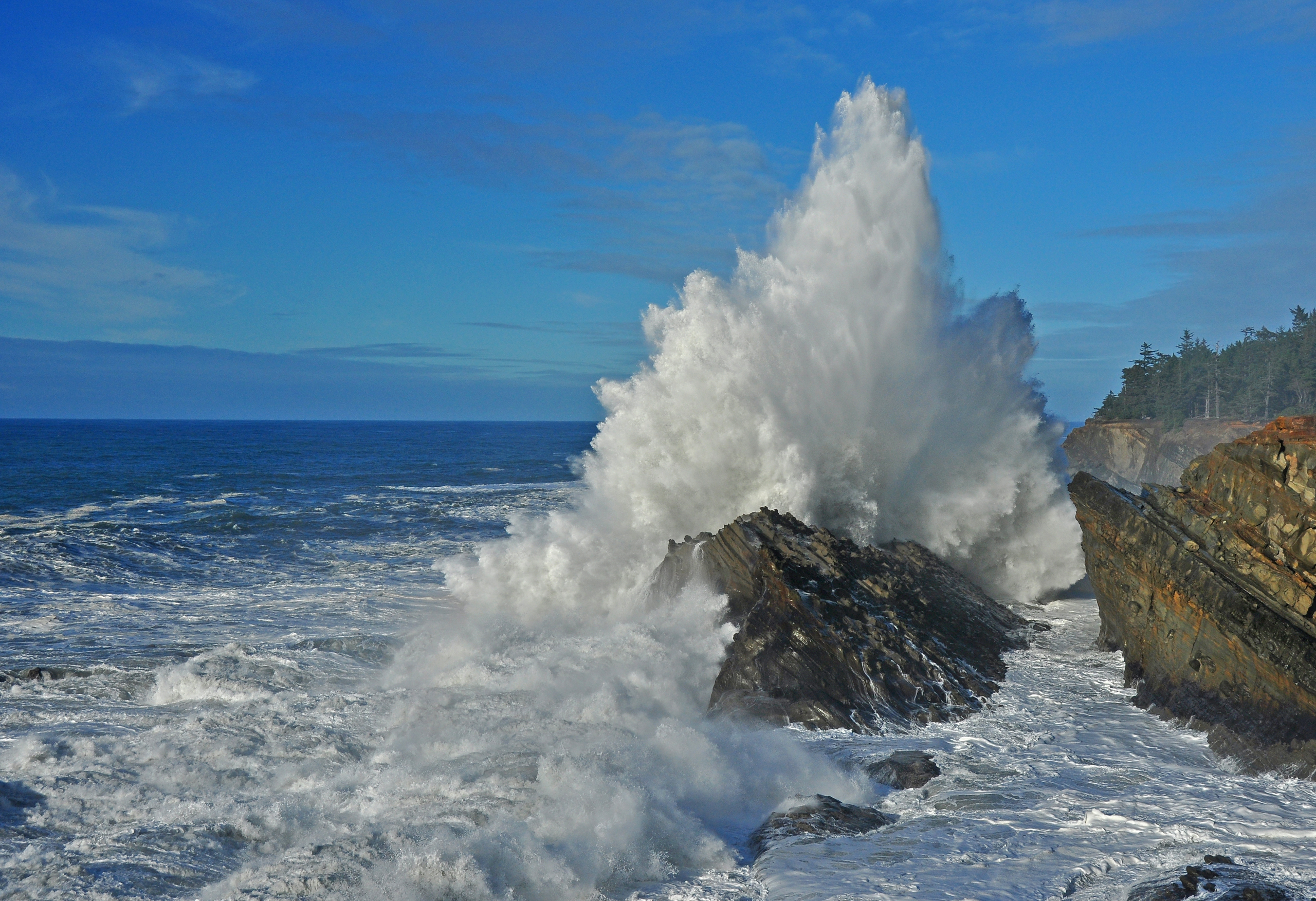 брызги прибой волна камни скала spray surf wave stones rock бесплатно