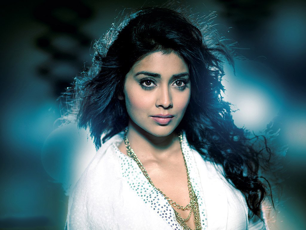 2560x1600 Shriya Saran In White HD Images 2560x1600 Resolution Wallpaper,  HD Indian Celebrities 4K Wallpapers, Images, Photos and Background -  Wallpapers Den