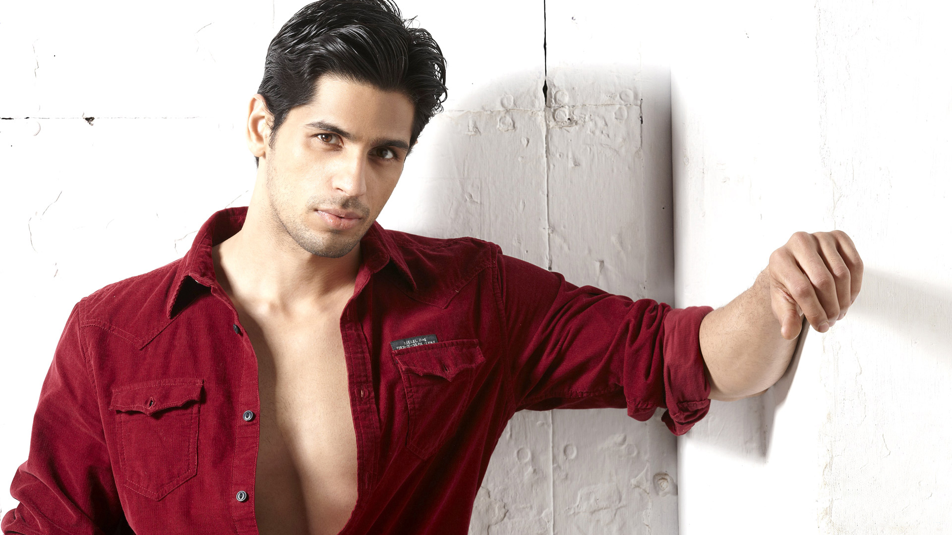 Sidharth Malhotra New Photos Wallpaper, HD Celebrities 4K Wallpapers,  Images, Photos and Background - Wallpapers Den