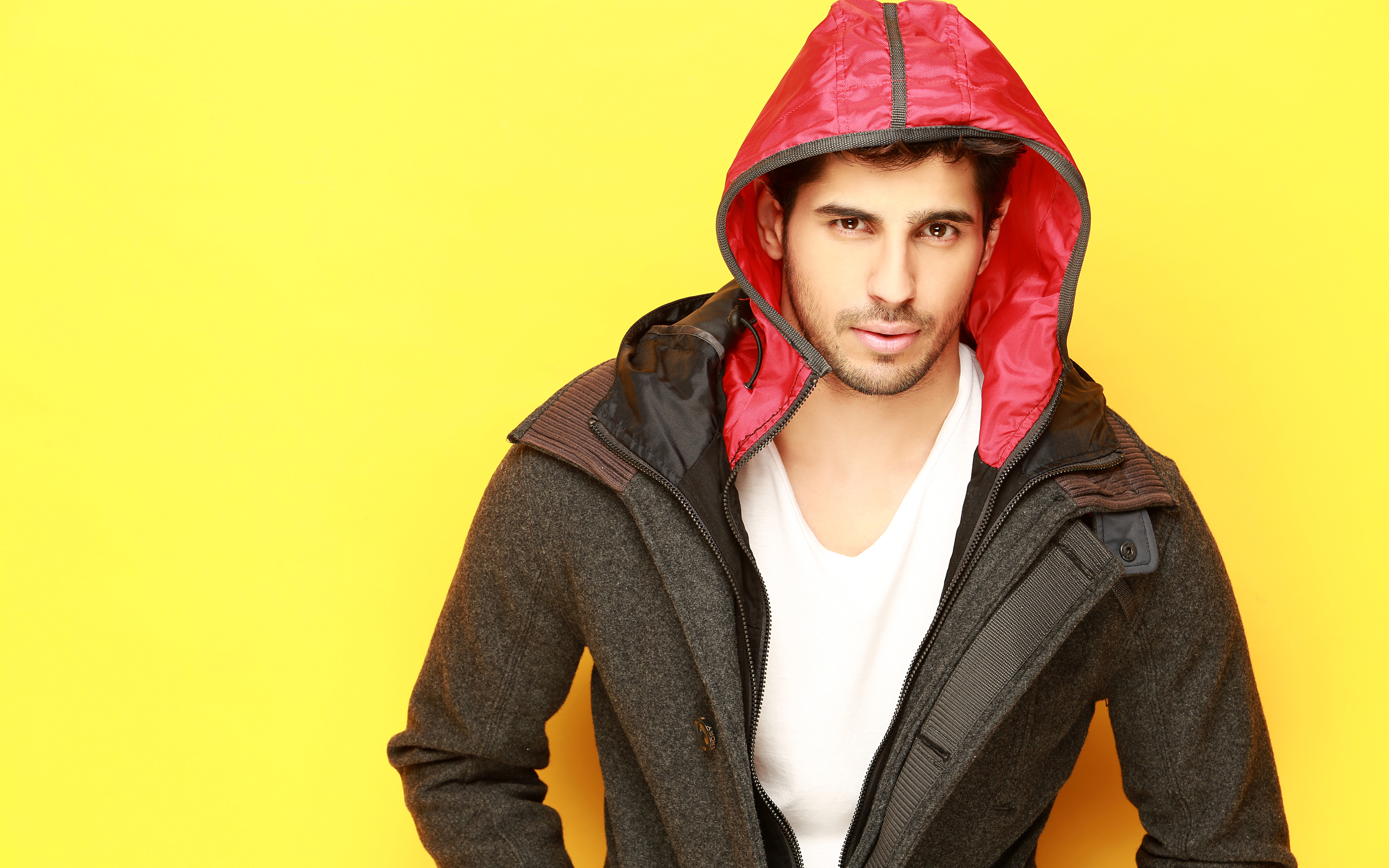 Sidharth Malhotra Wallpaper, HD Celebrities 4K Wallpapers, Images, Photos  and Background - Wallpapers Den