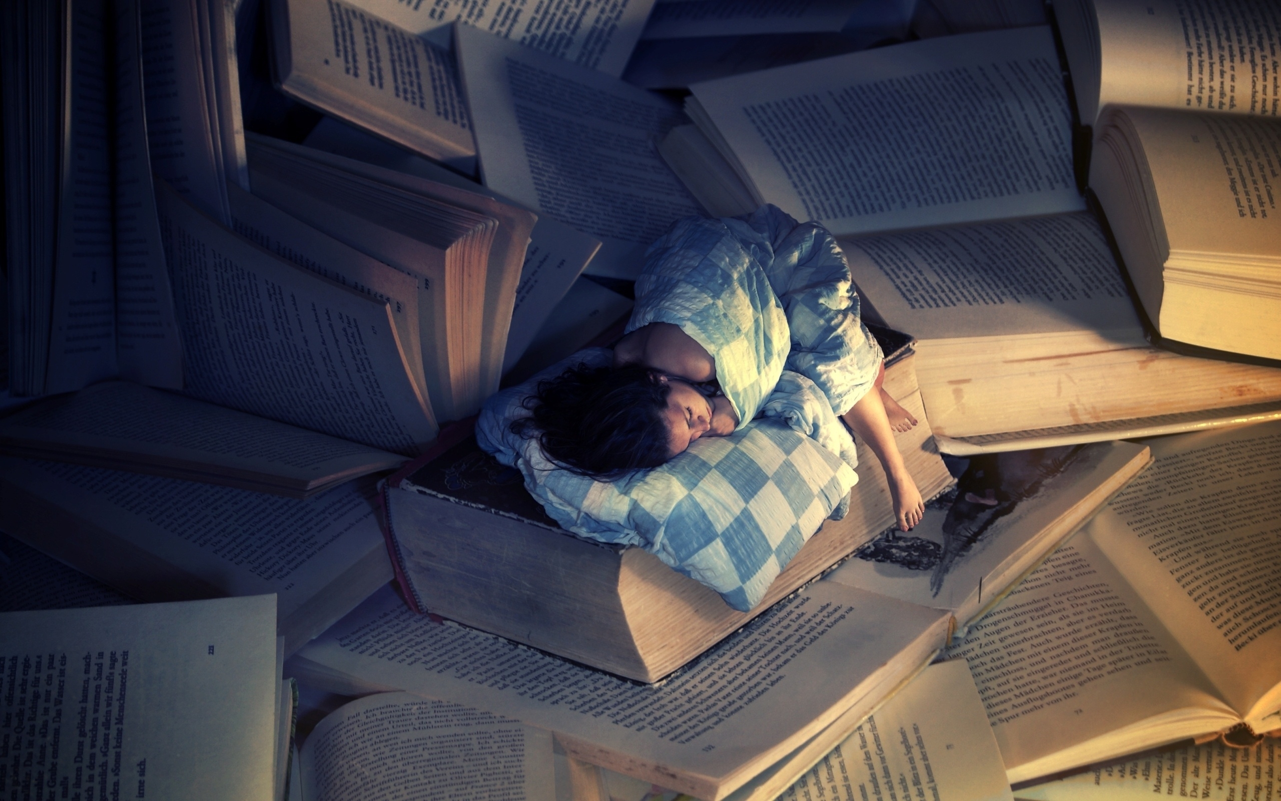 sleep, books, girl Wallpaper, HD Other 4K Wallpapers, Images, Photos and  Background - Wallpapers Den