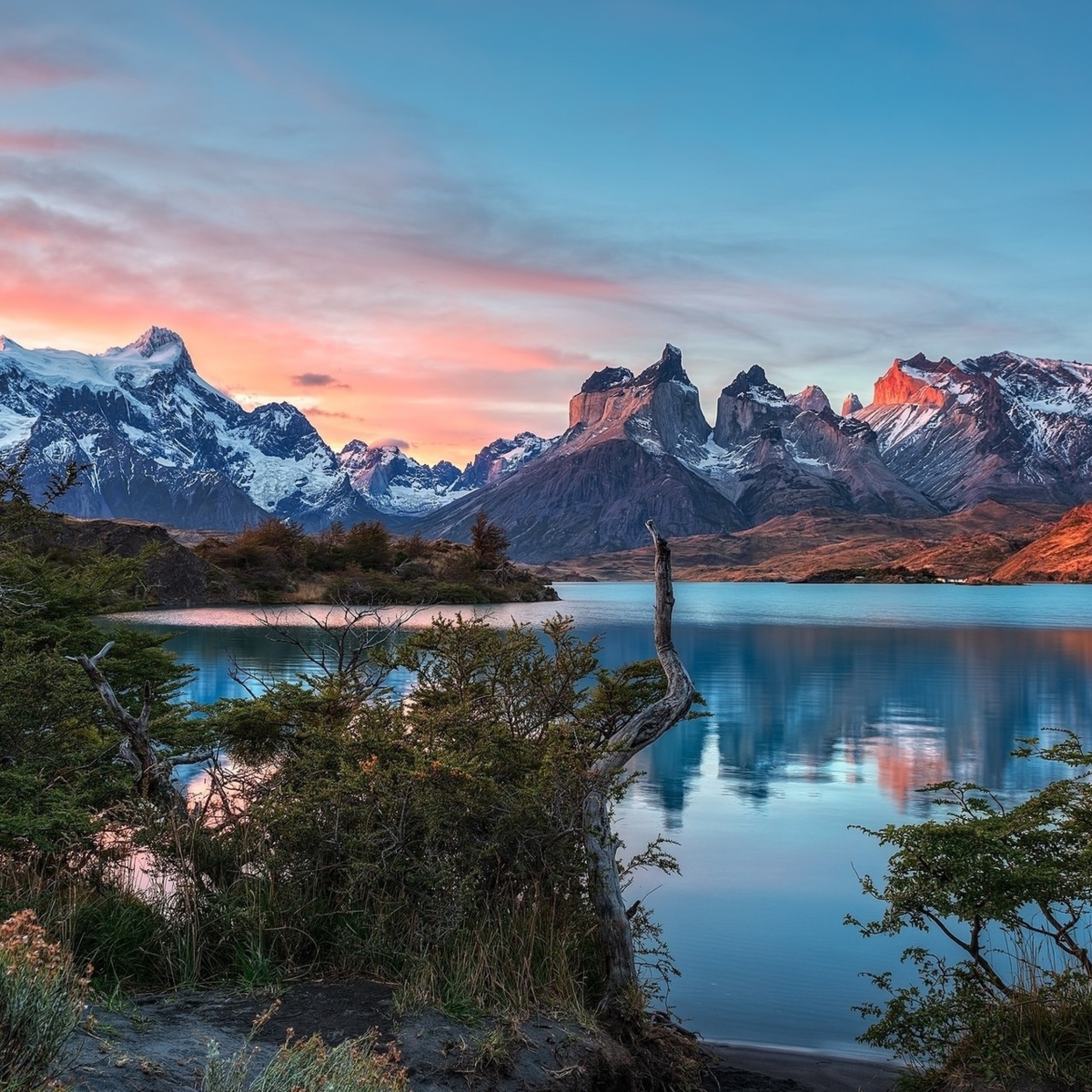 Torres Del Paine Mountains Lake In Chile, Full HD Wallpaper