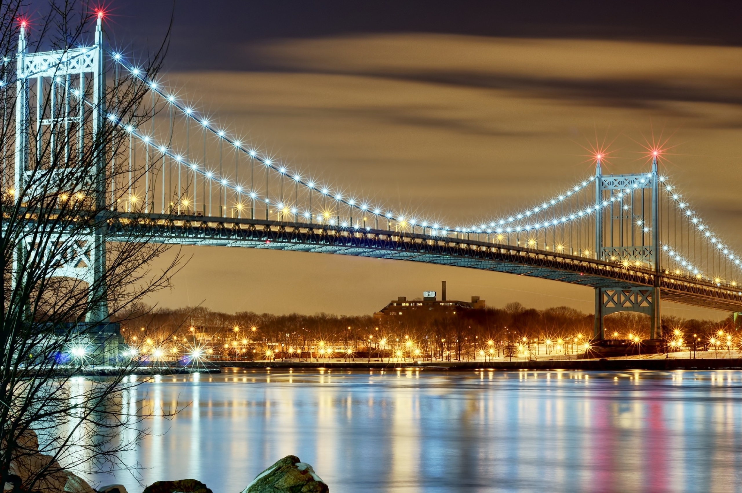 Most best com. Мост в Нью-Йорке. Мост Трайборо. Вантовый мост Нью Йорк. Мост квинсборо Нью-Йорк.