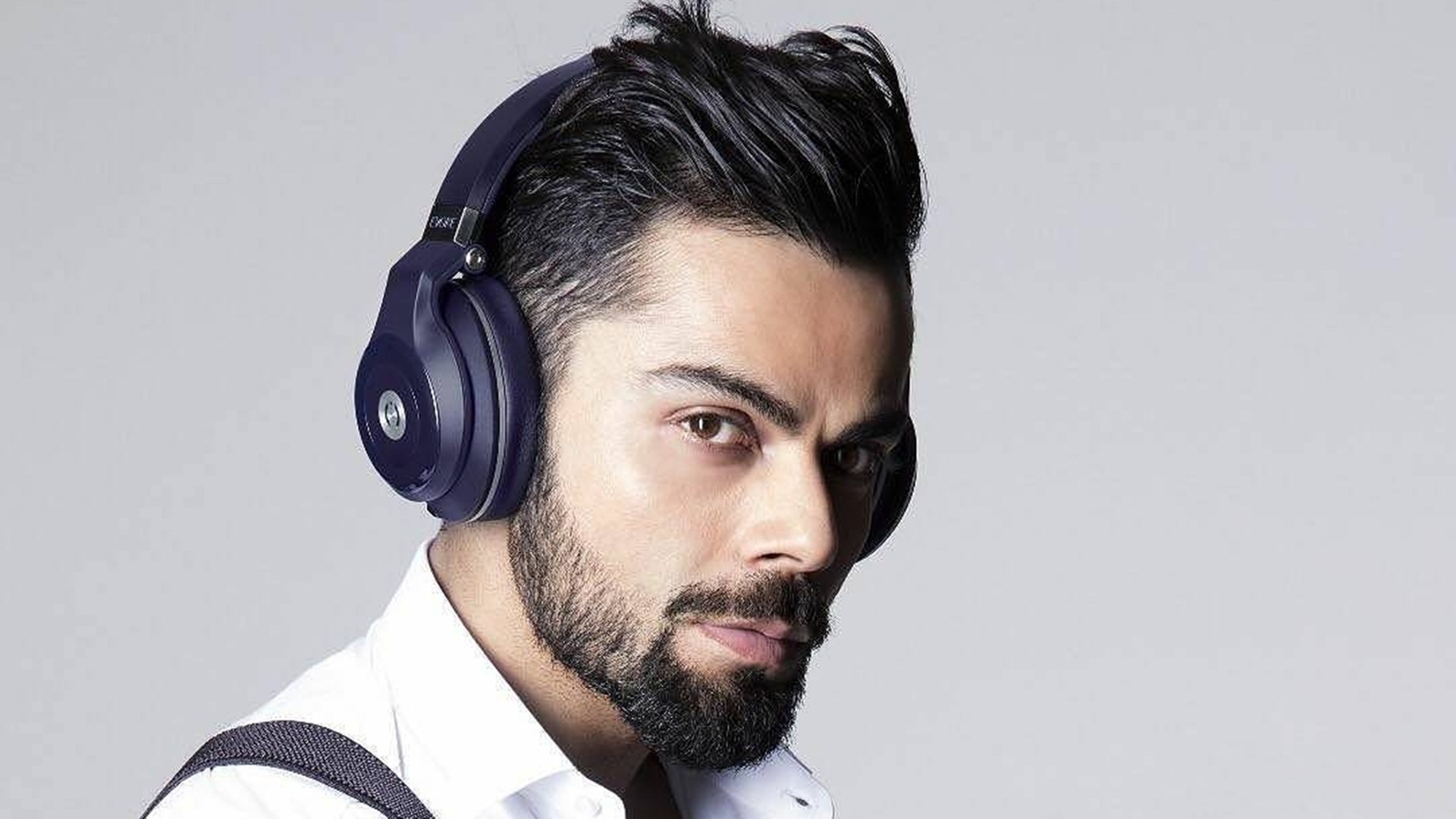 Virat Kohli Listen Music Style Wallpaper, HD Sports 4K Wallpapers, Images,  Photos and Background - Wallpapers Den