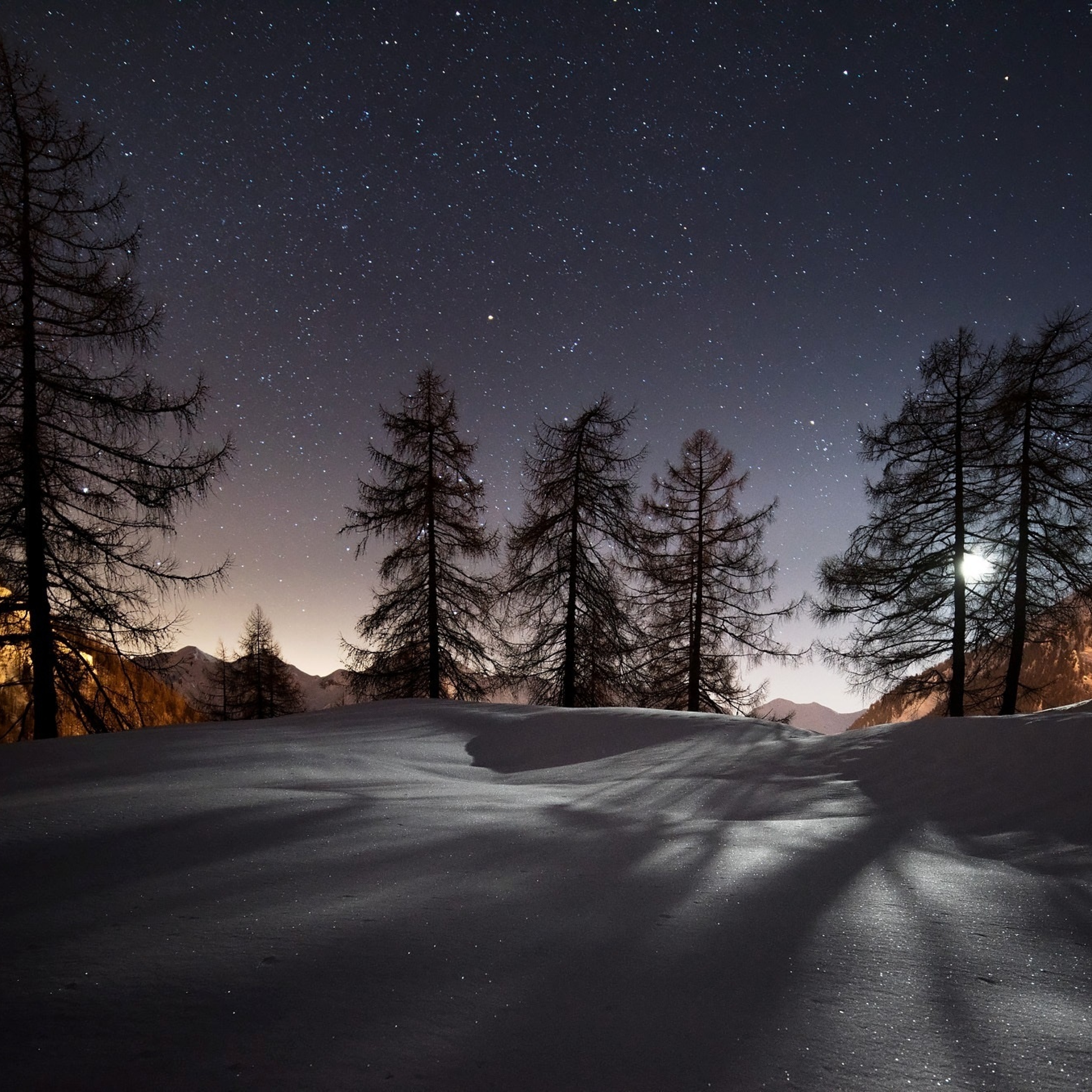Ночные сугробы. Зима ночь. Зимний ночной пейзаж. Зимний пейзаж ночью. Зимний лес ночью.