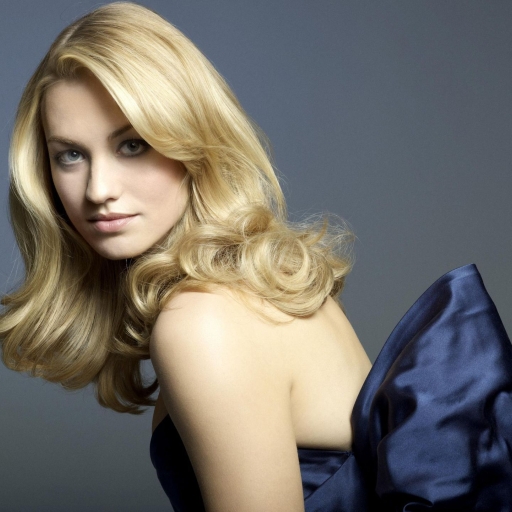 512x512 Yvonne Strahovski Glamorous Photoshoot Wallpapers 512x512