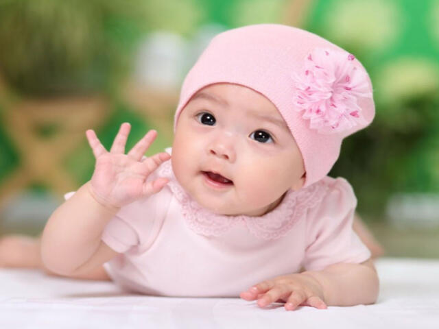 Top more than 137 cute wallpaper baby girl best - xkldase.edu.vn